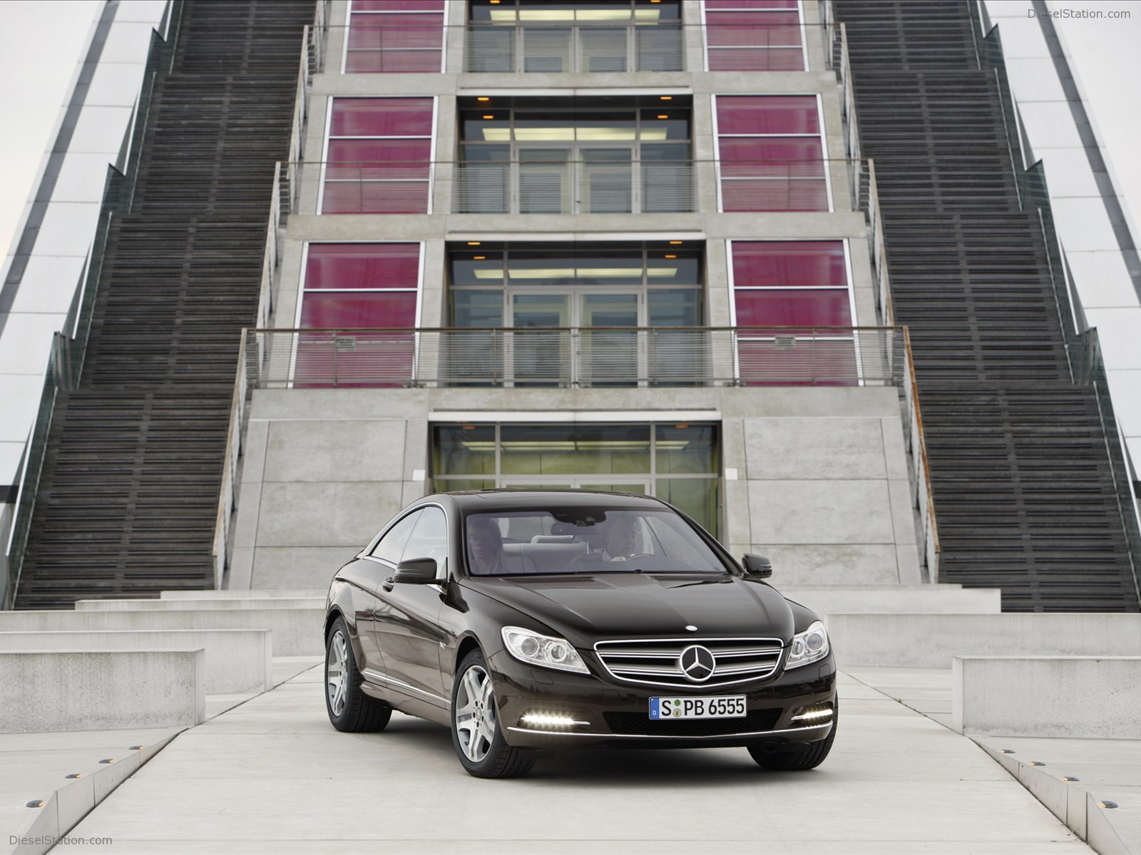 Mercedes-Benz CL600 2011