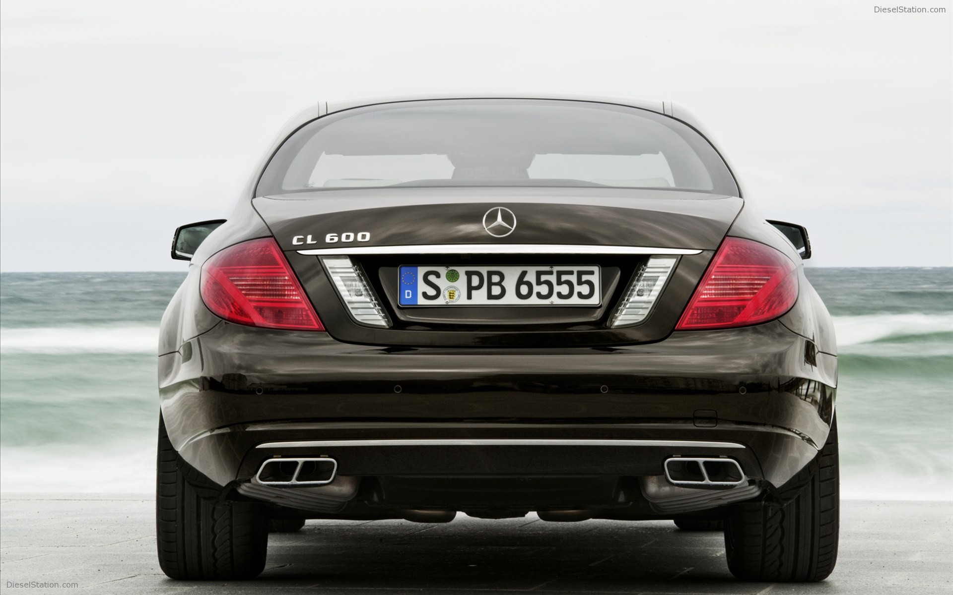 Mercedes-Benz CL600 2011