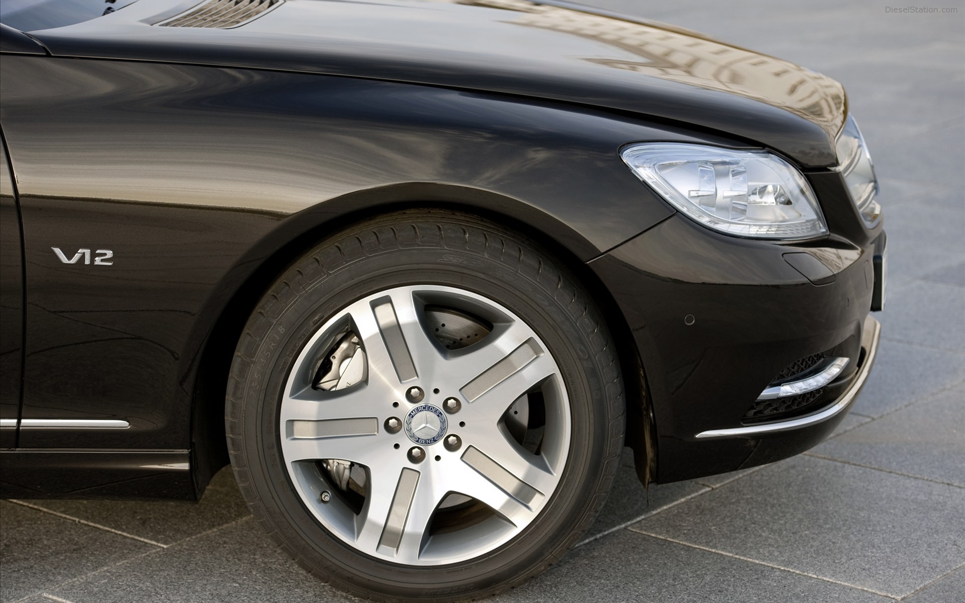 Mercedes-Benz CL600 2011