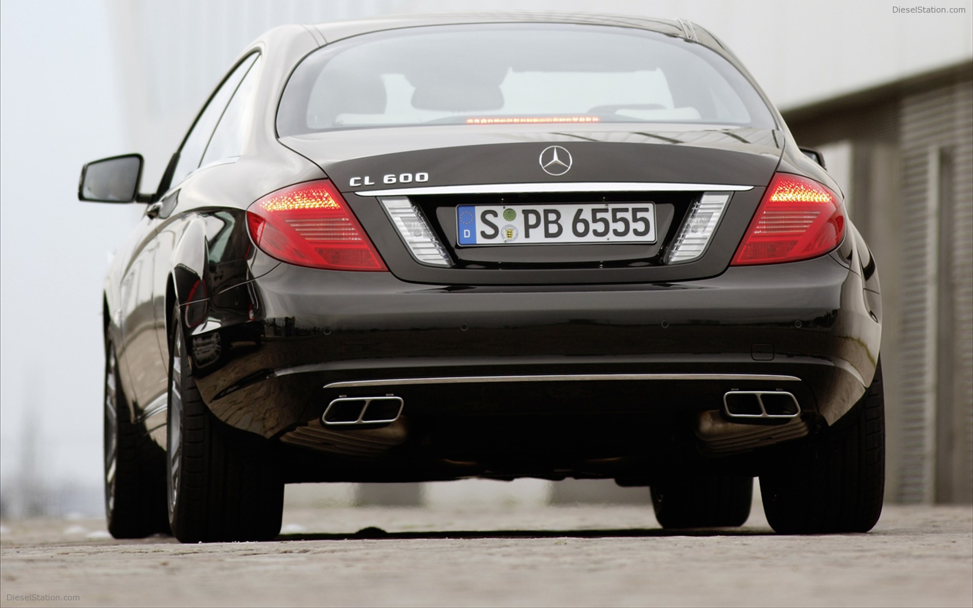 Mercedes-Benz CL600 2011