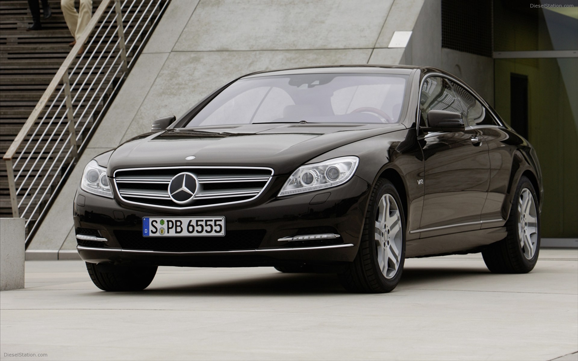 Mercedes-Benz CL600 2011