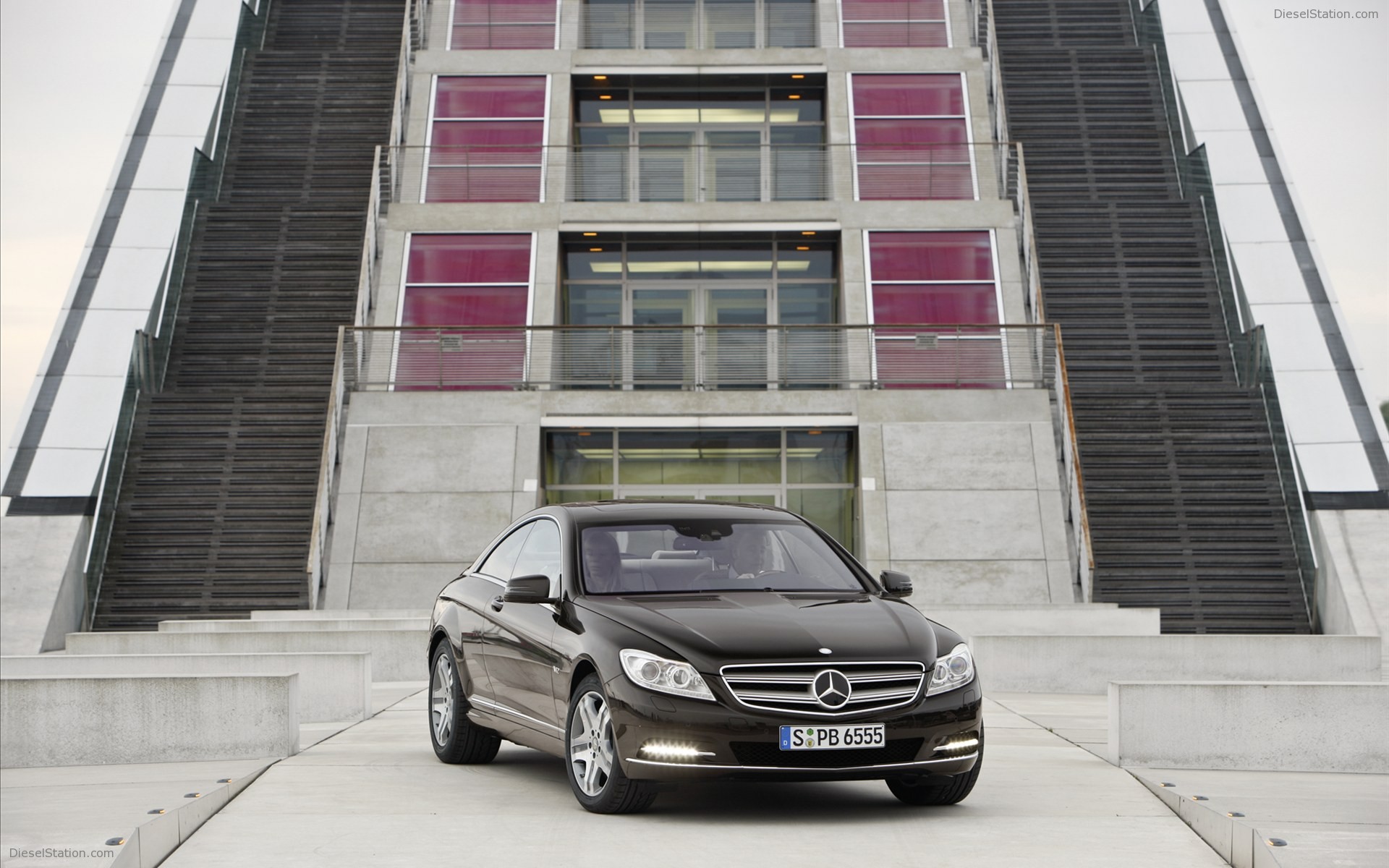 Mercedes-Benz CL600 2011