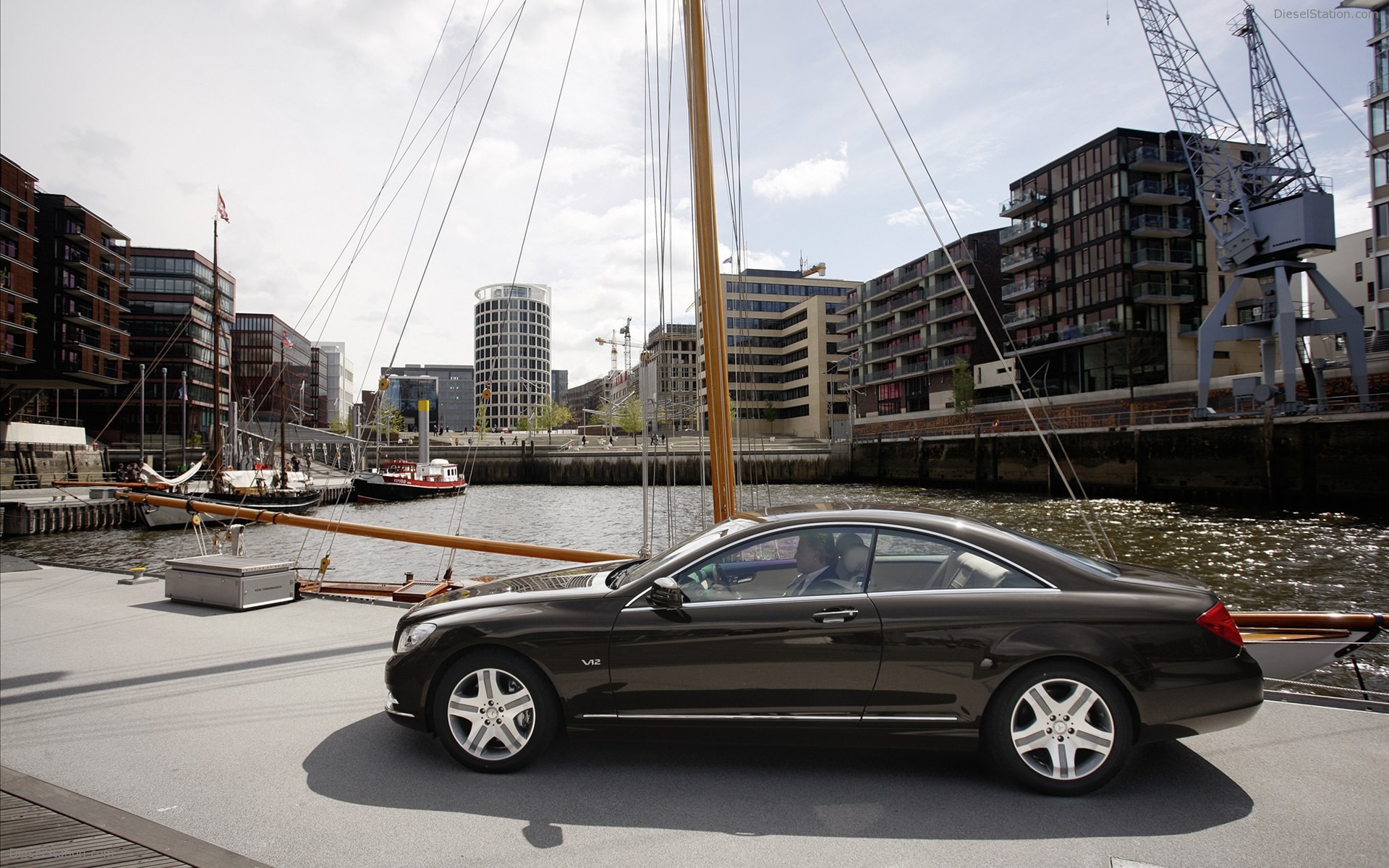 Mercedes-Benz CL600 2011