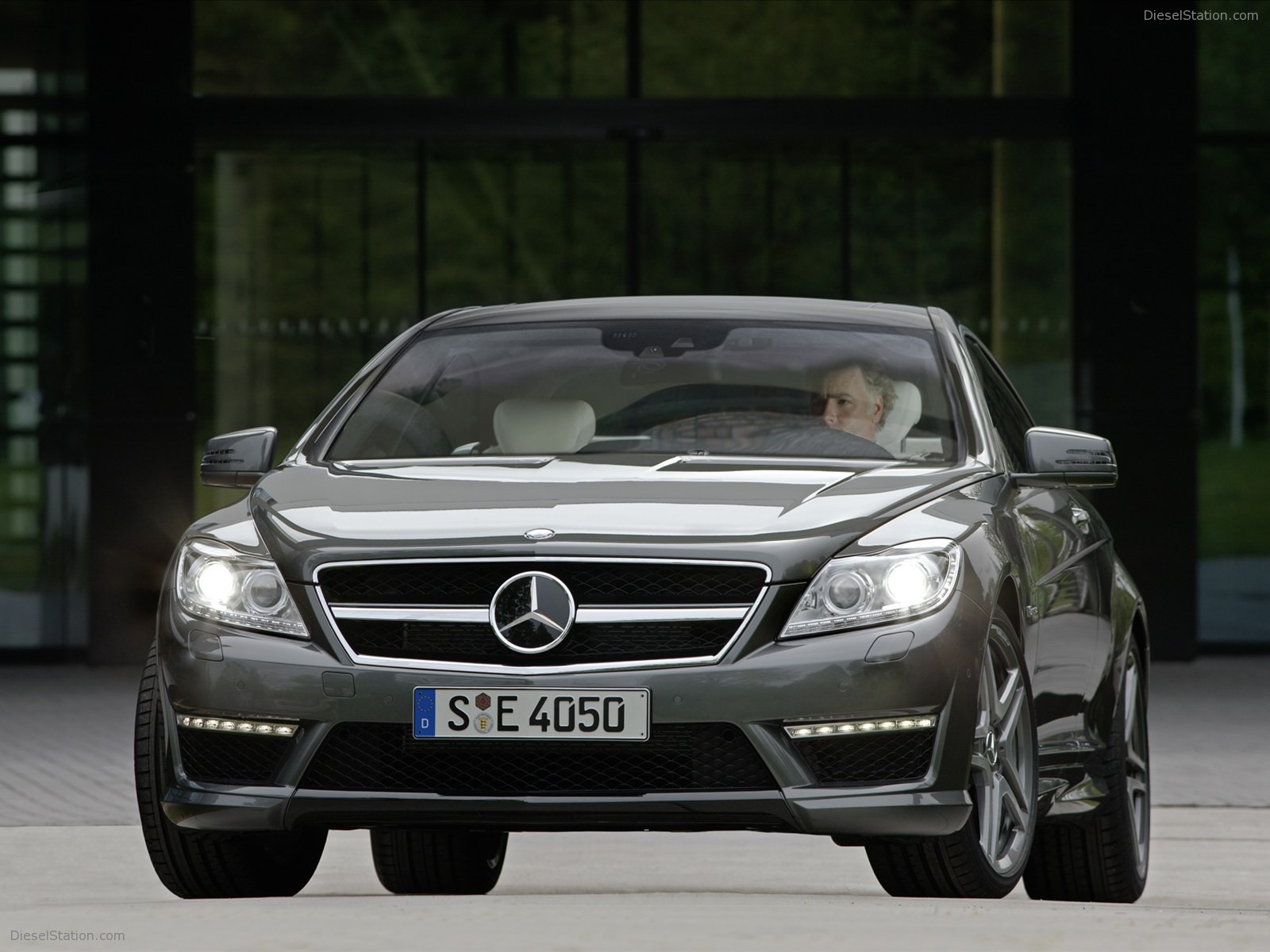 Mercedes-Benz CL63 AMG 2011