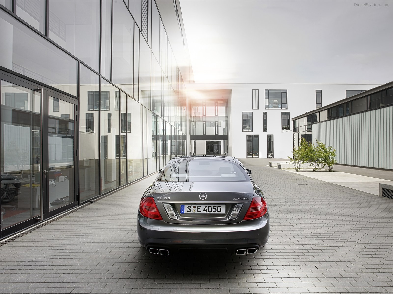 Mercedes-Benz CL63 AMG 2011