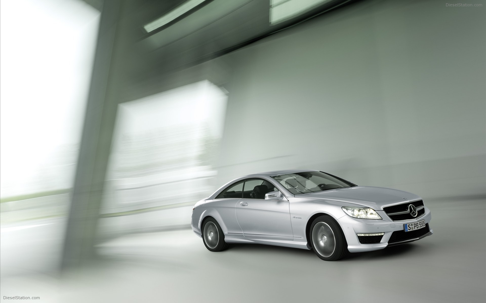 Mercedes-Benz CL63 AMG 2011