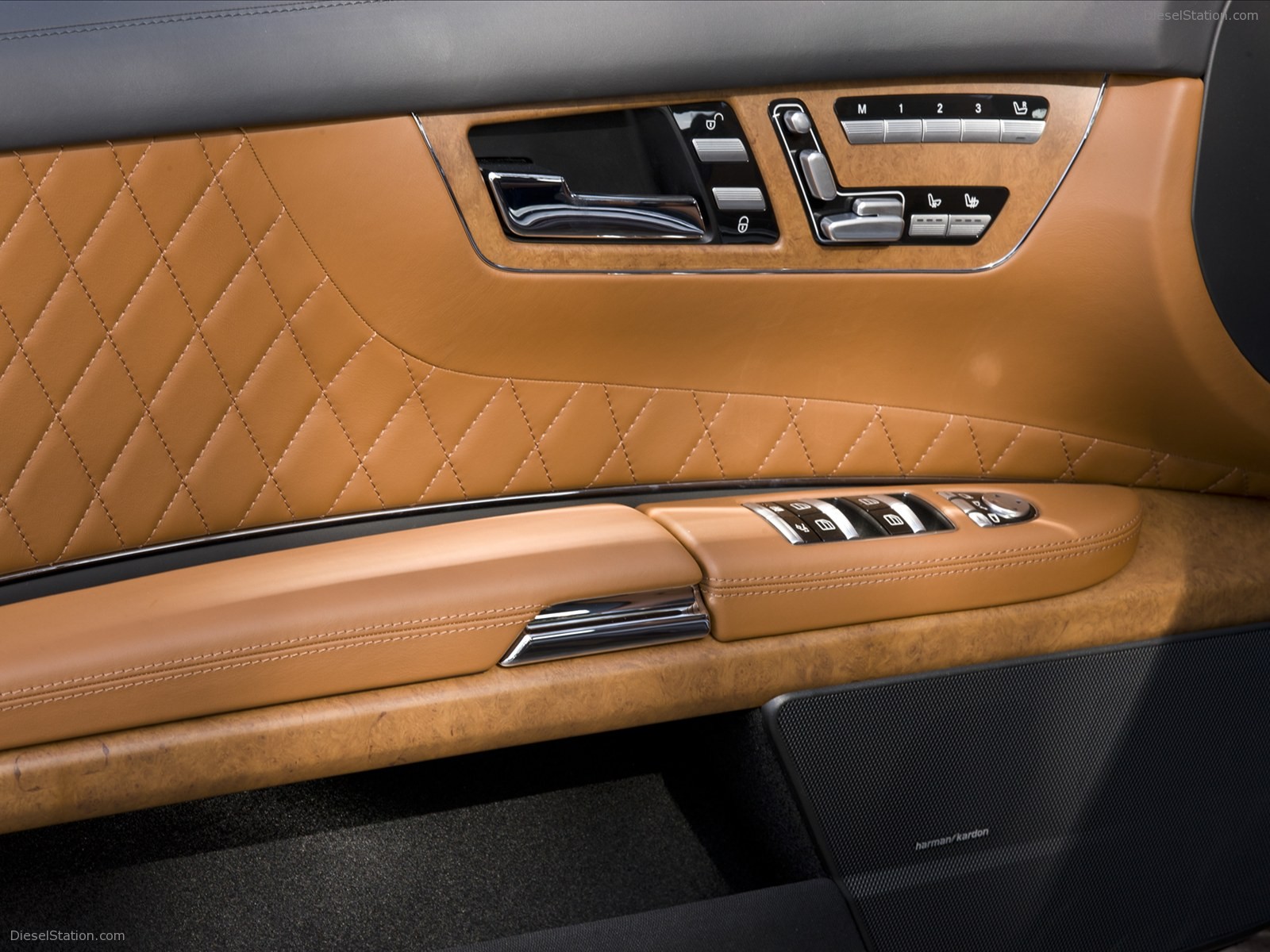 Mercedes Benz CL65 AMG 2011