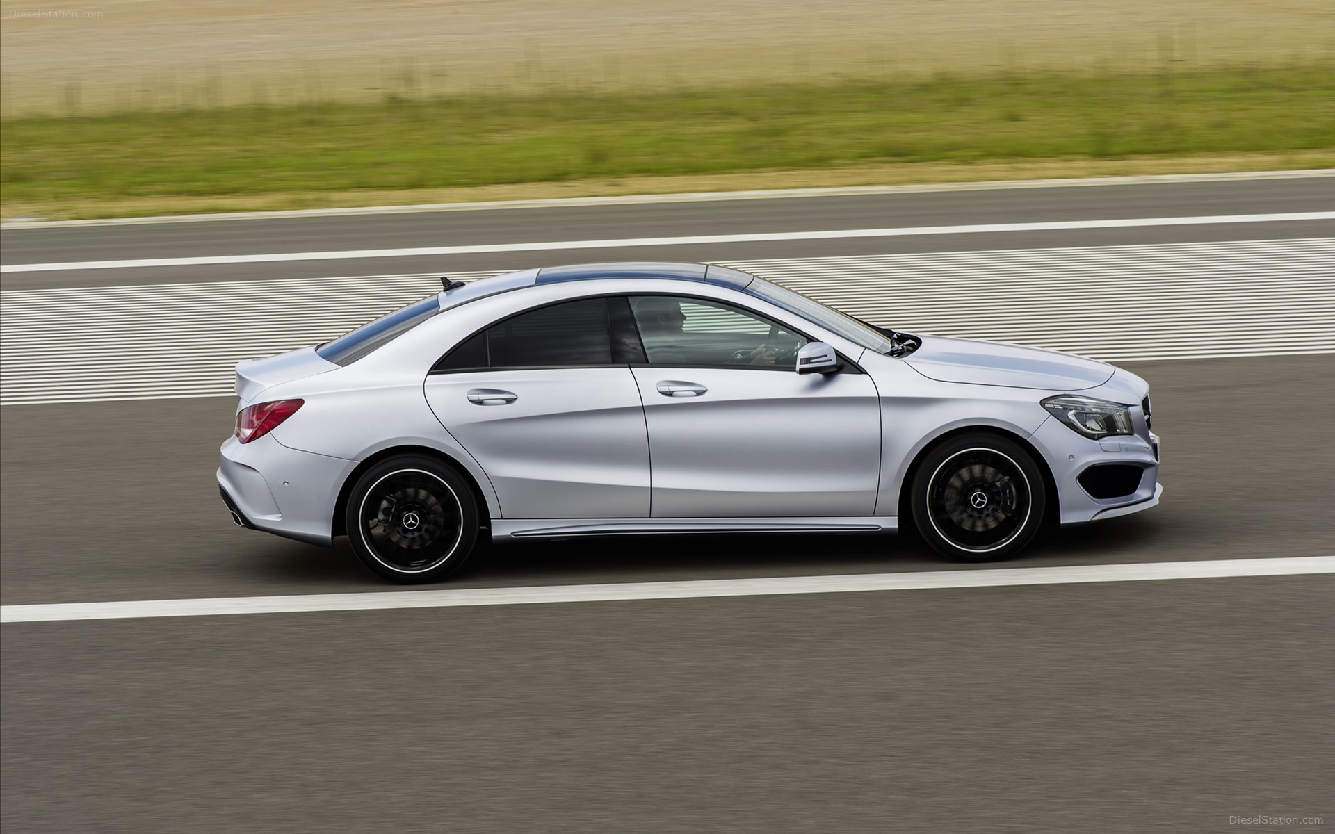Mercedes Benz CLA 2014