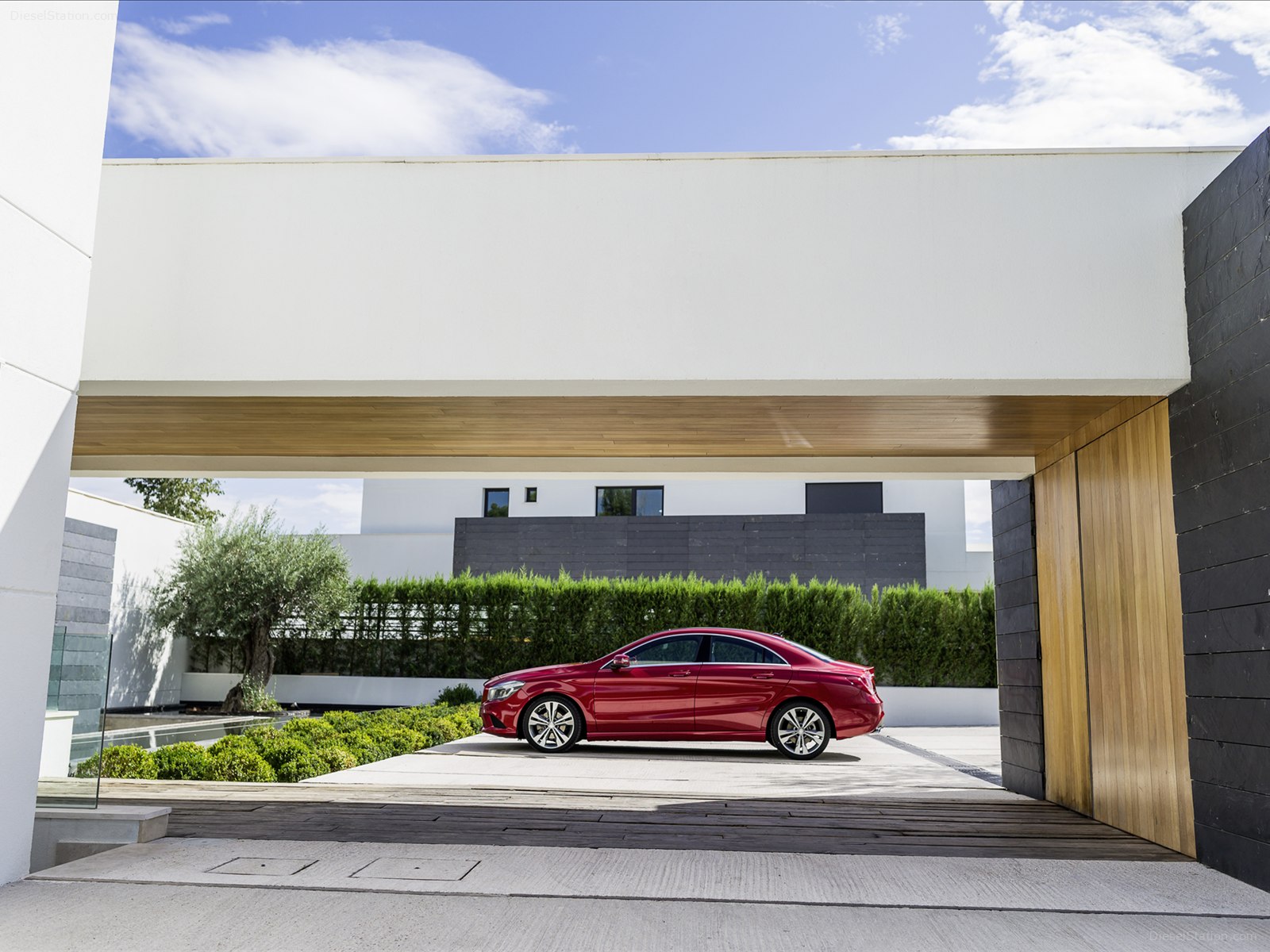 Mercedes Benz CLA Class 2014