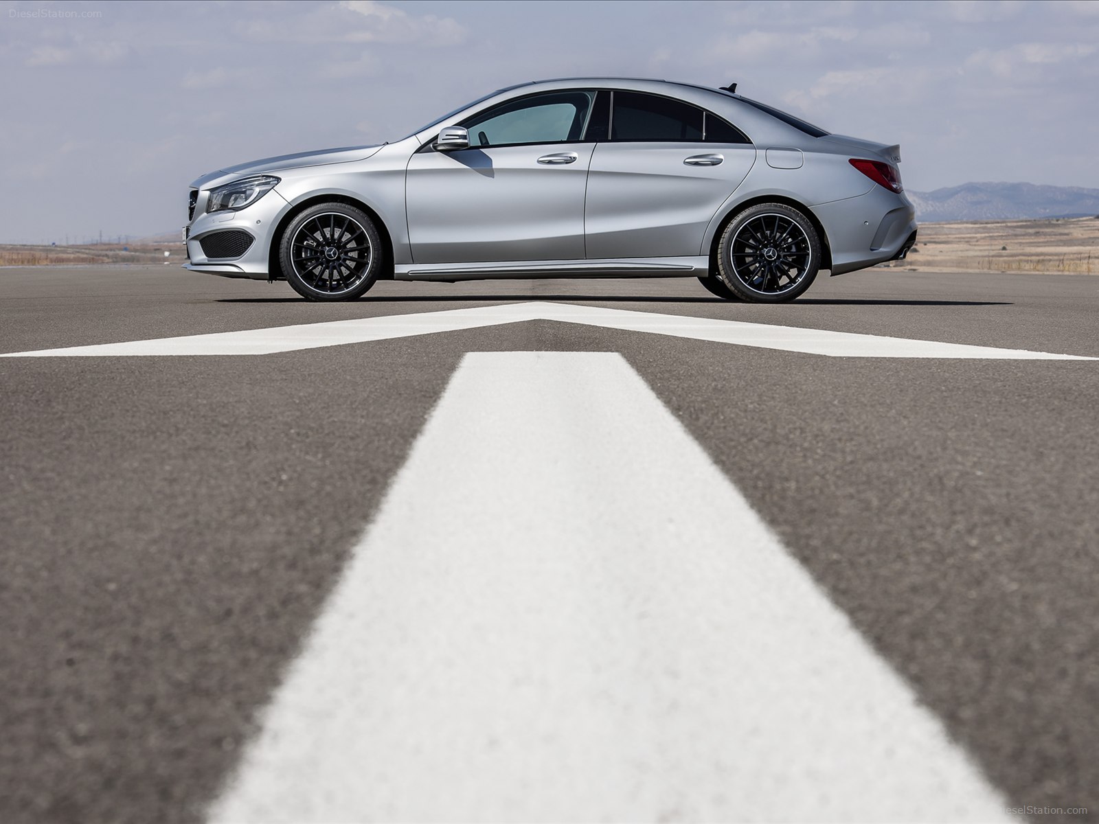 Mercedes Benz CLA Class 2014
