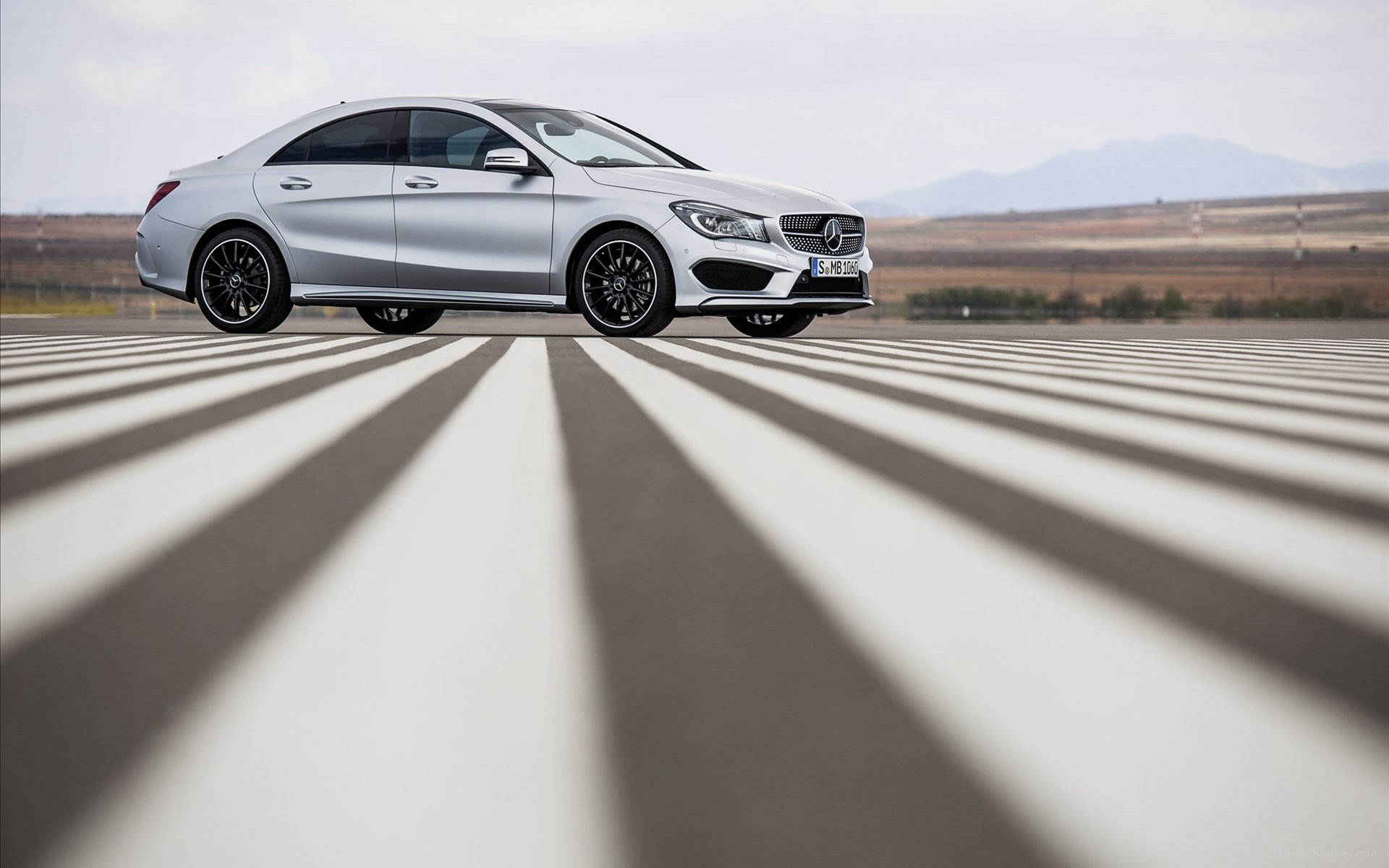 Mercedes Benz CLA Class 2014