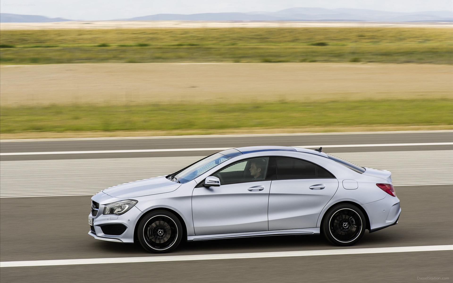Mercedes Benz CLA Class 2014