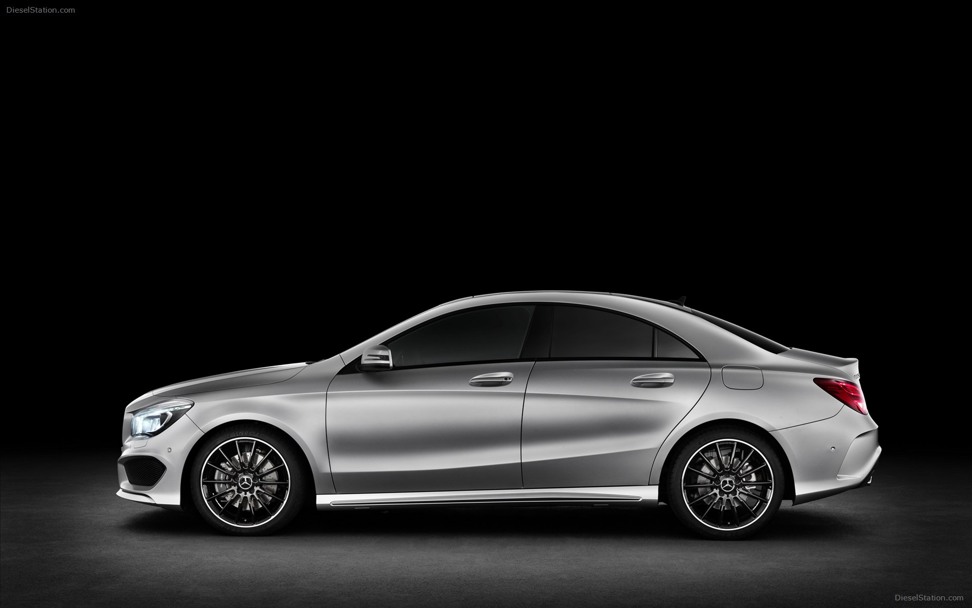 Mercedes Benz CLA Class 2014