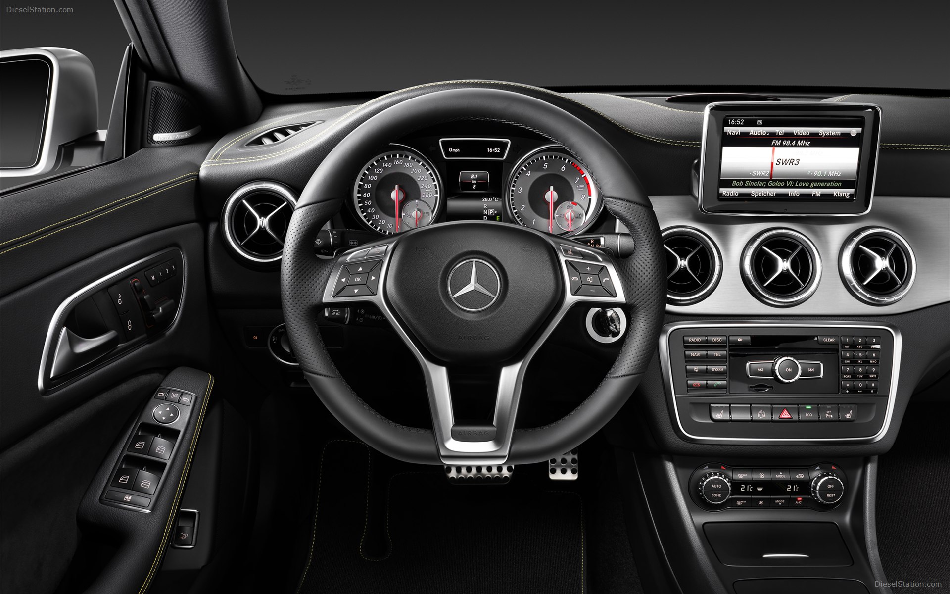 Mercedes Benz CLA Class 2014