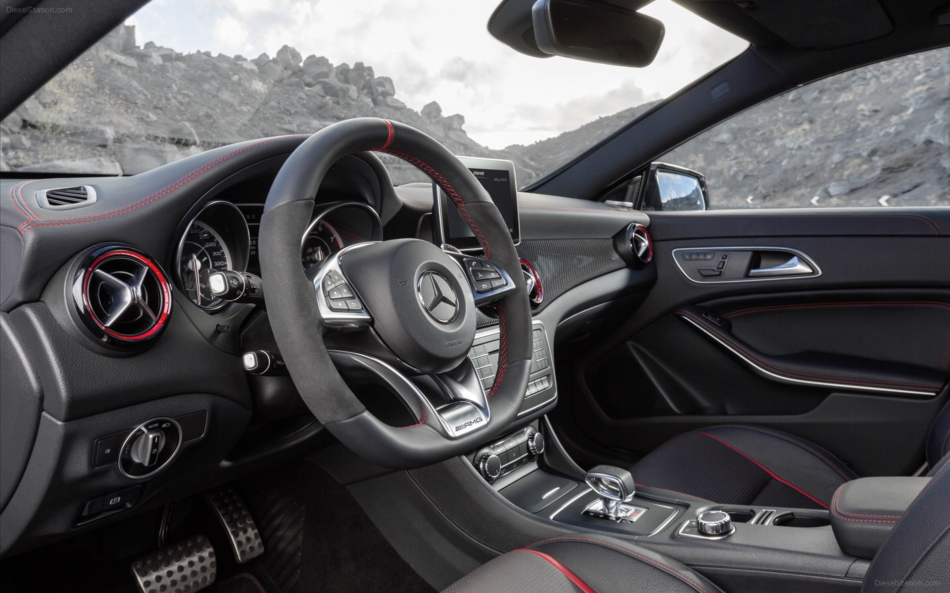 Mercedes-Benz CLA Shooting Brake 2015