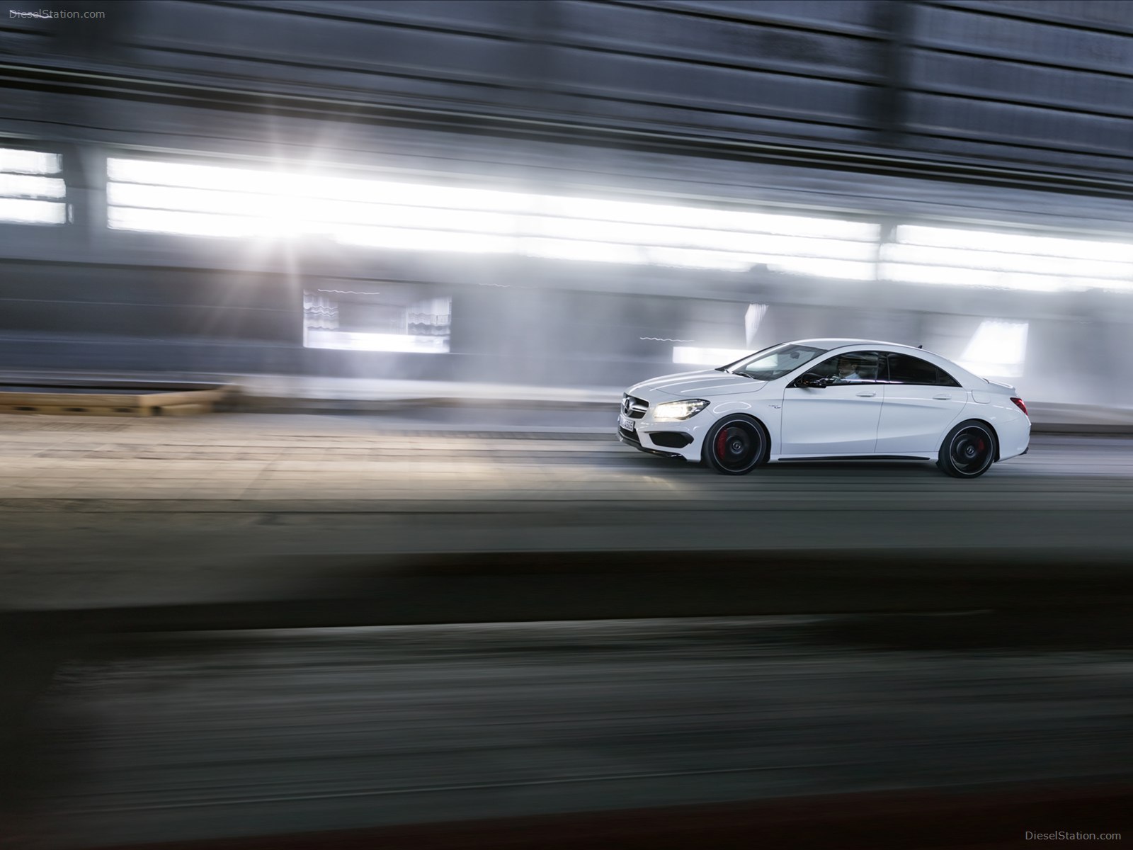Mercedes-Benz CLA45 AMG 2014