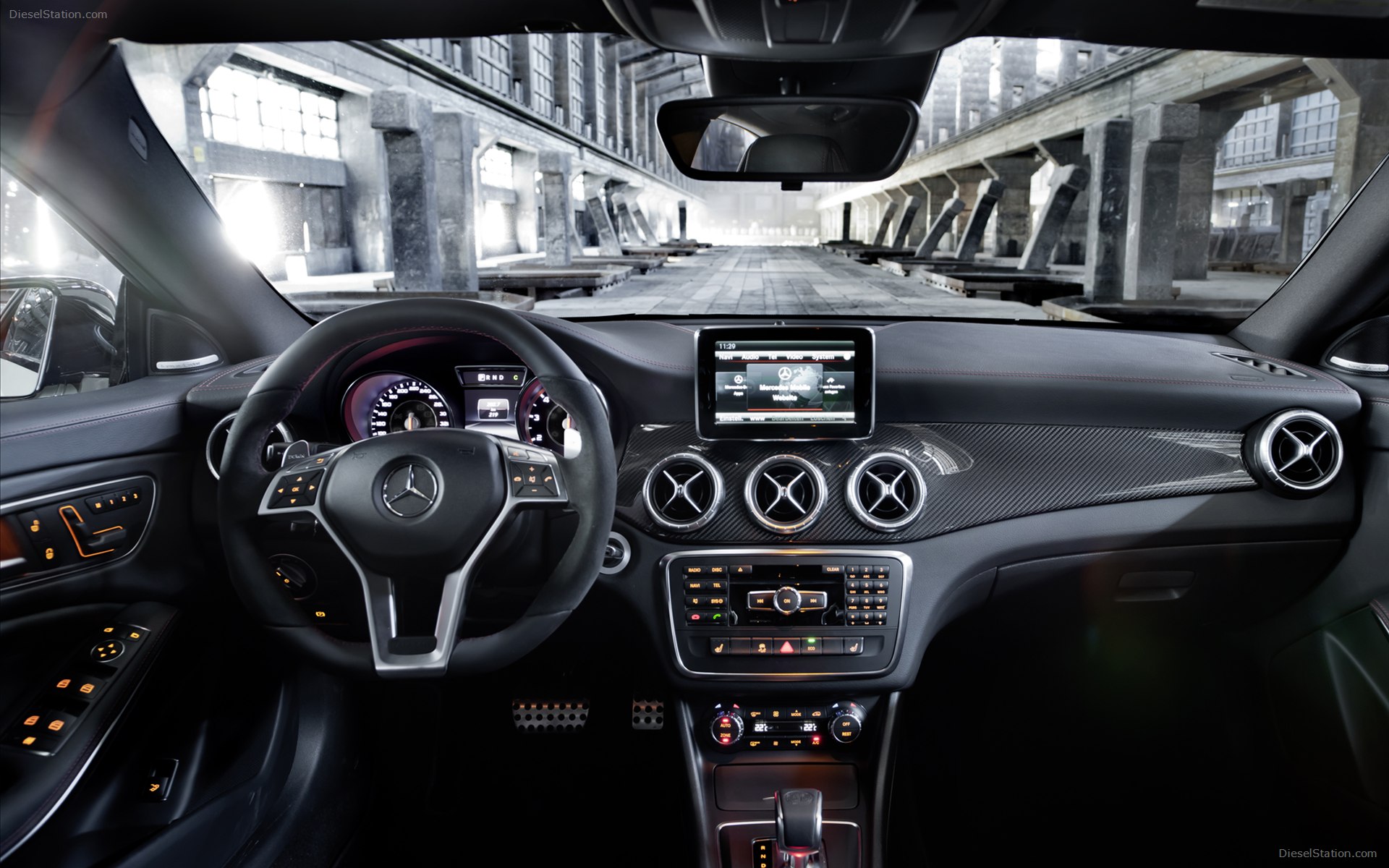 Mercedes-Benz CLA45 AMG 2014