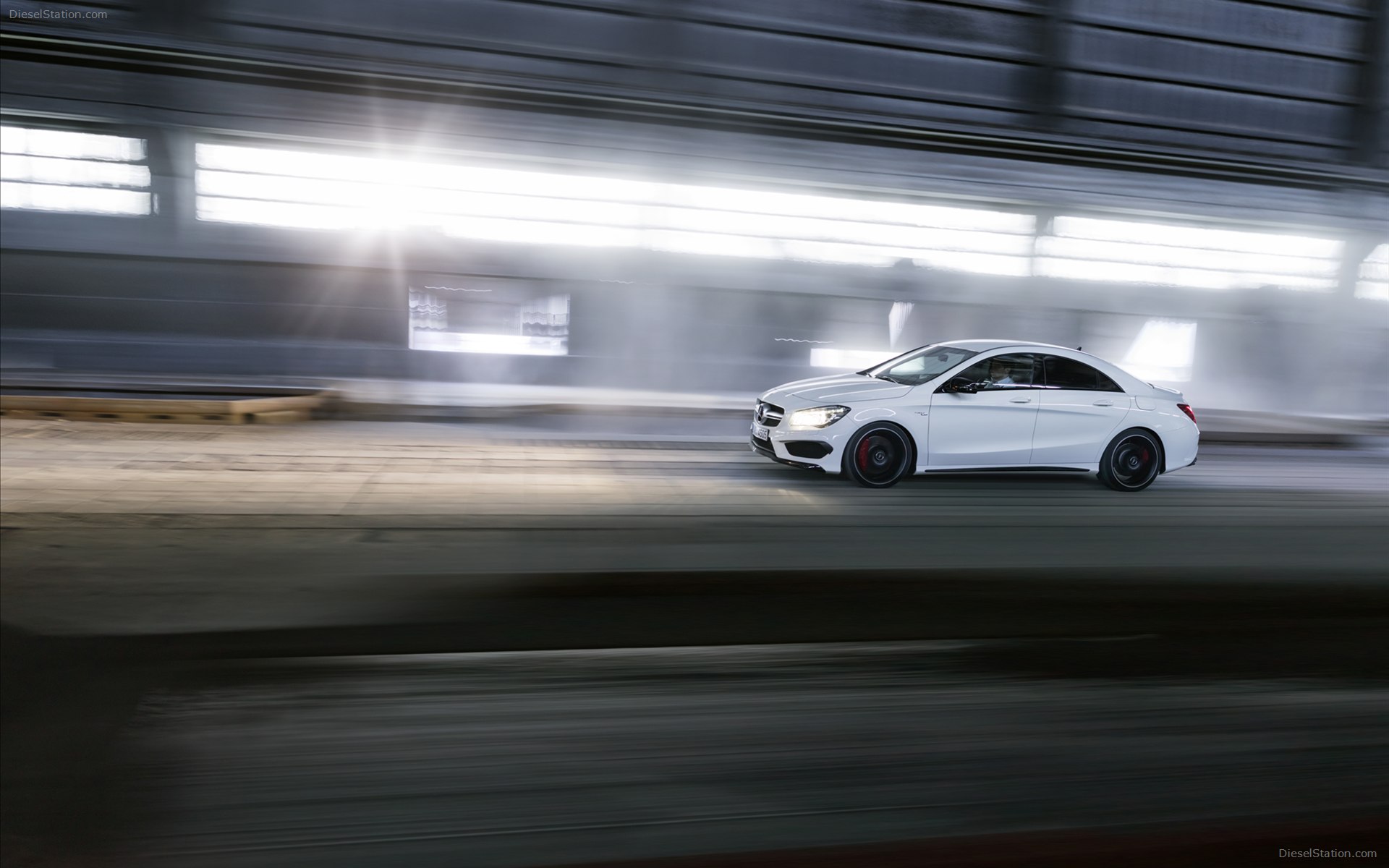 Mercedes-Benz CLA45 AMG 2014
