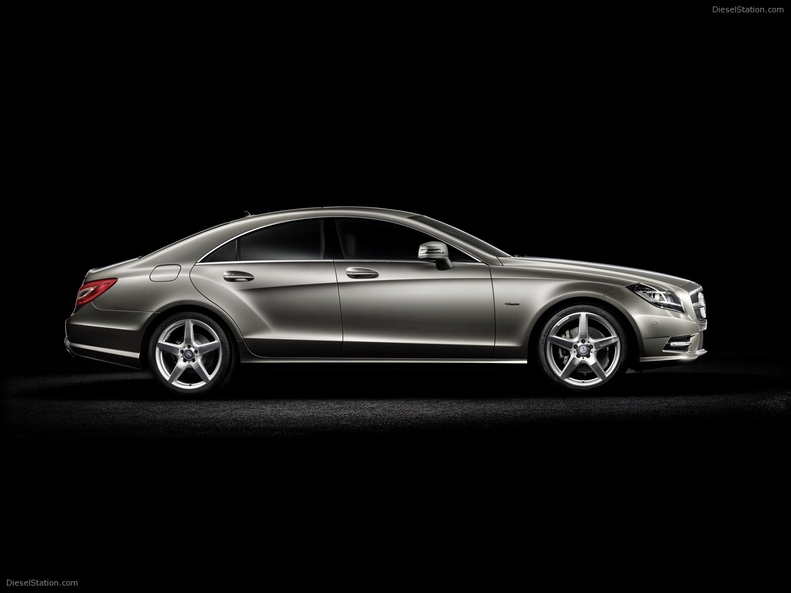 Mercedes-Benz CLS-Class 2012