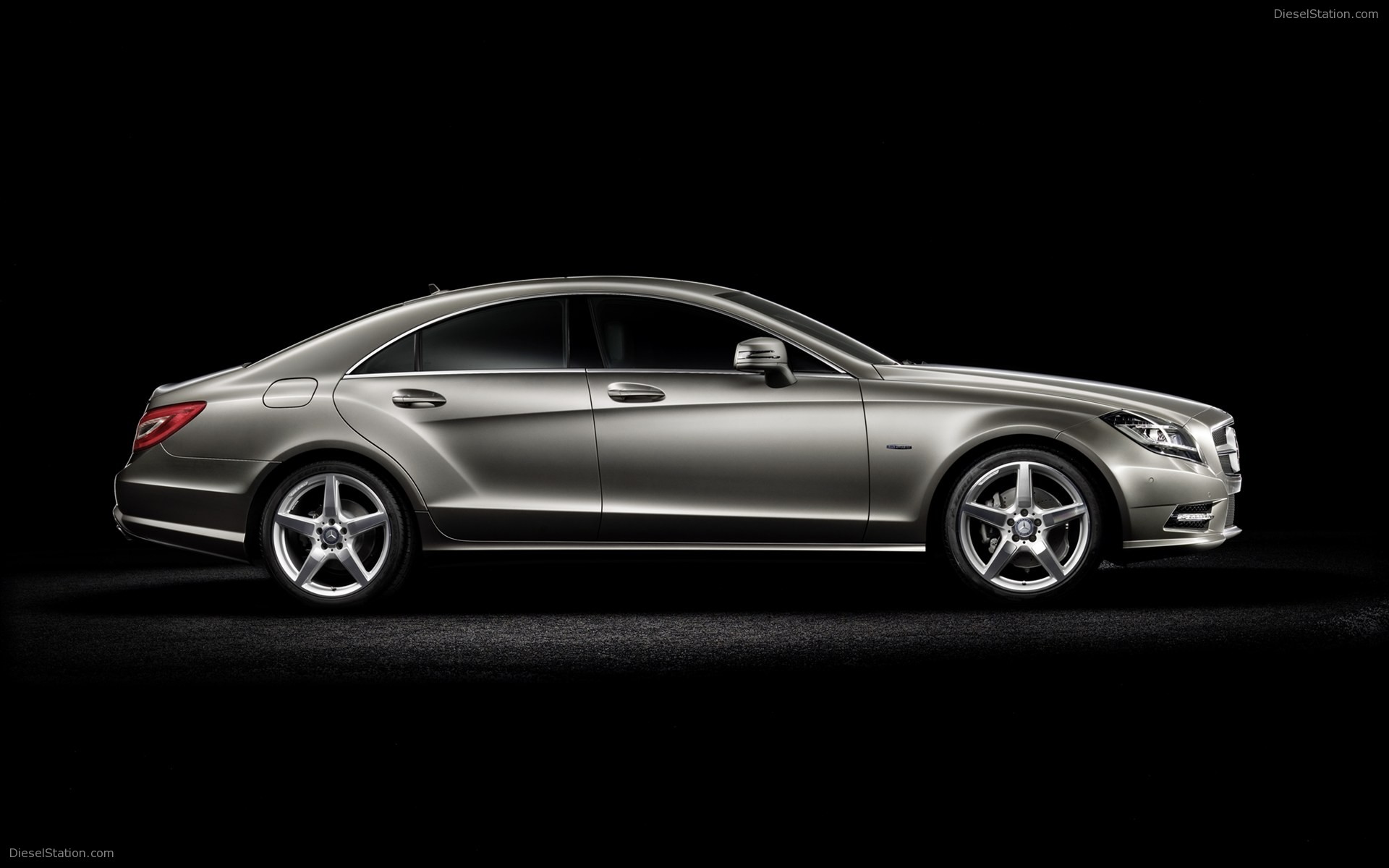 Mercedes-Benz CLS-Class 2012