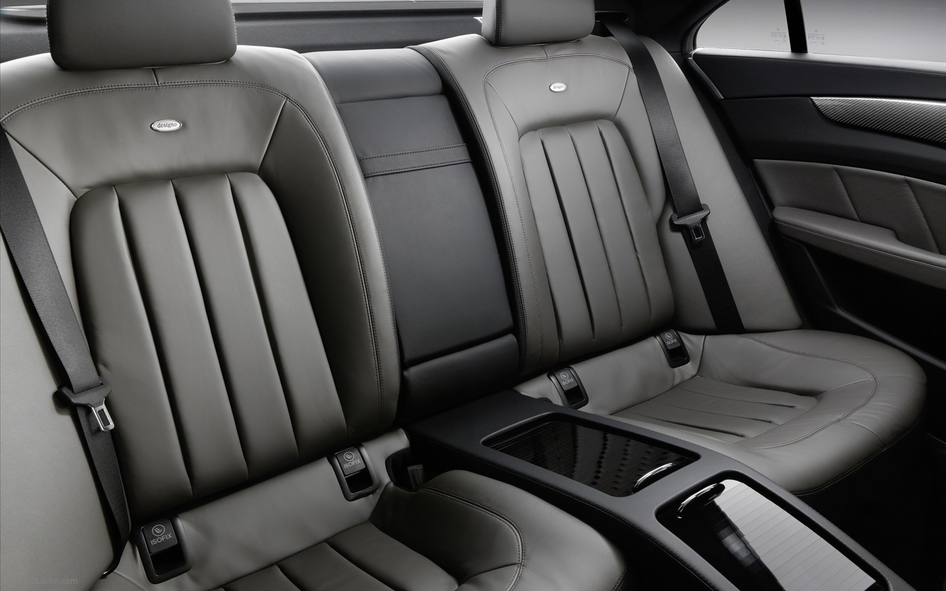 Mercedes-Benz CLS-Class 2012