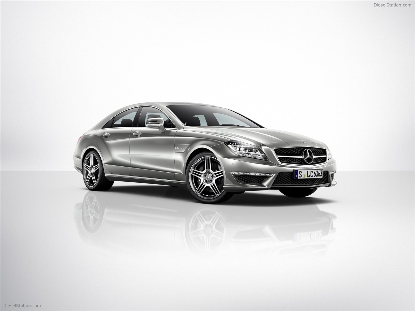 Mercedes-Benz CLS63 AMG 2012