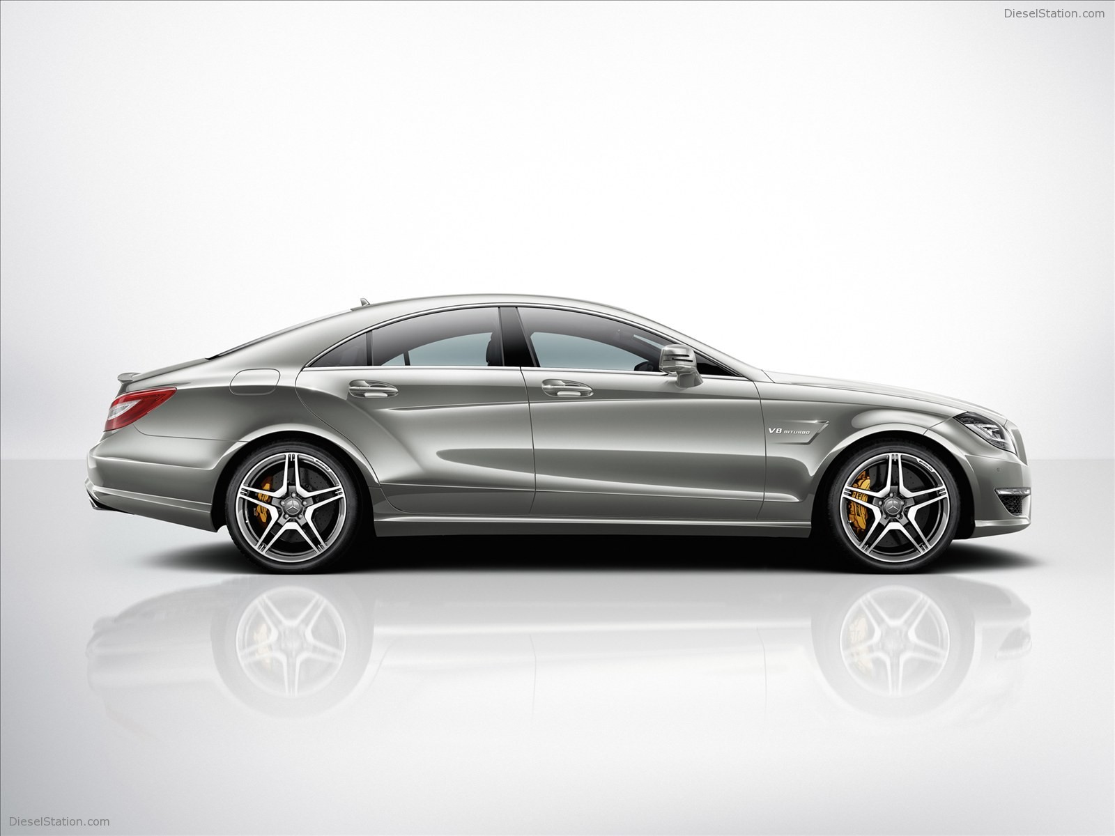 Mercedes-Benz CLS63 AMG 2012