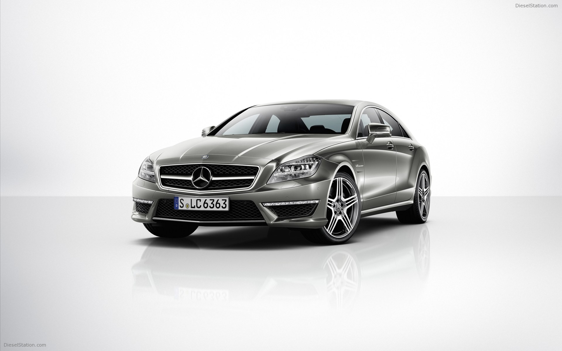 Mercedes-Benz CLS63 AMG 2012