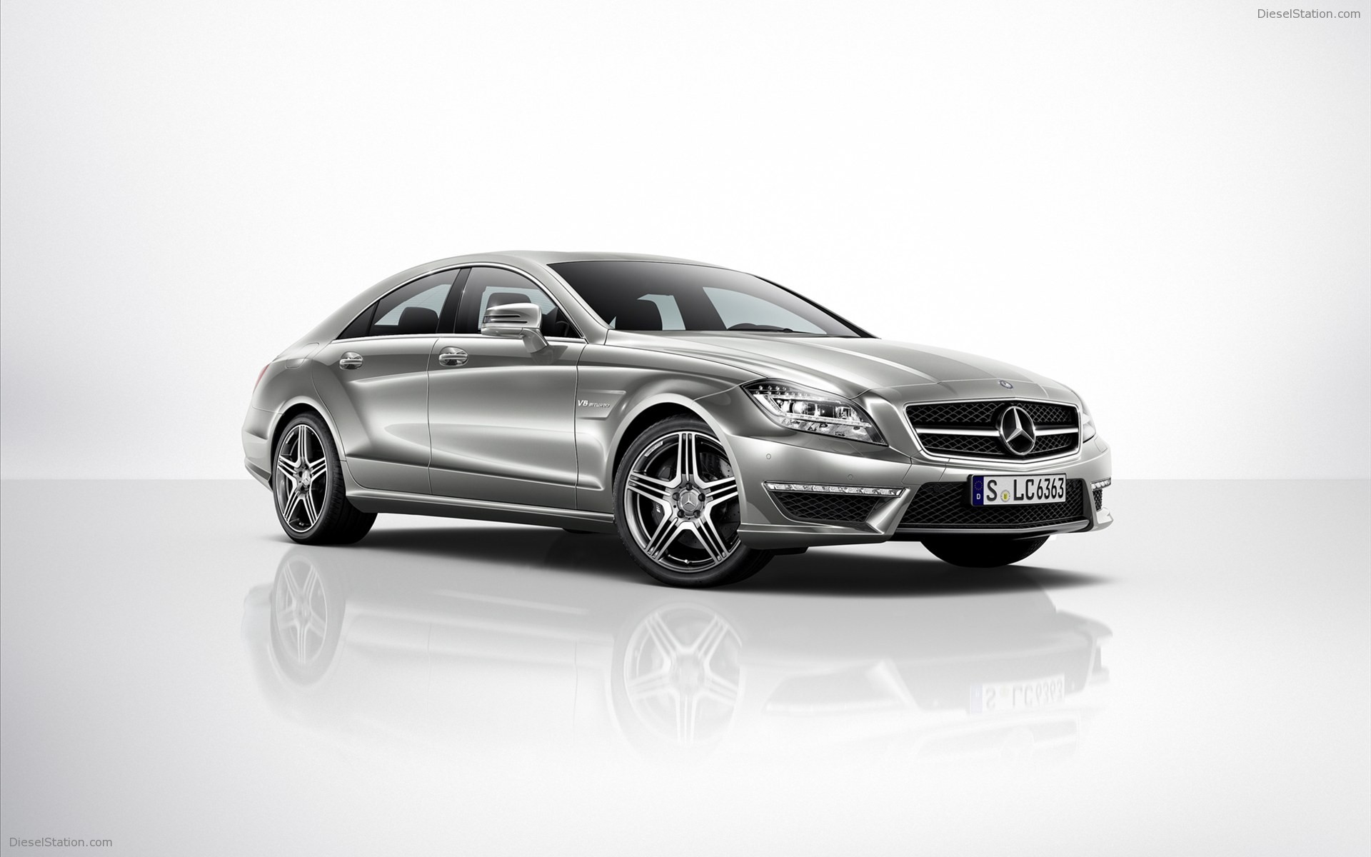 Mercedes-Benz CLS63 AMG 2012
