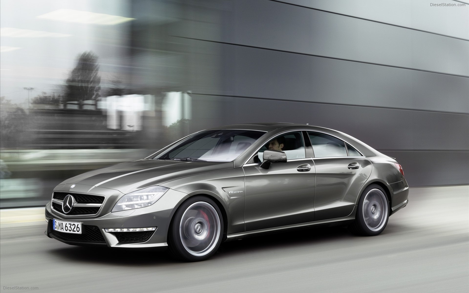 Mercedes-Benz CLS63 AMG 2012