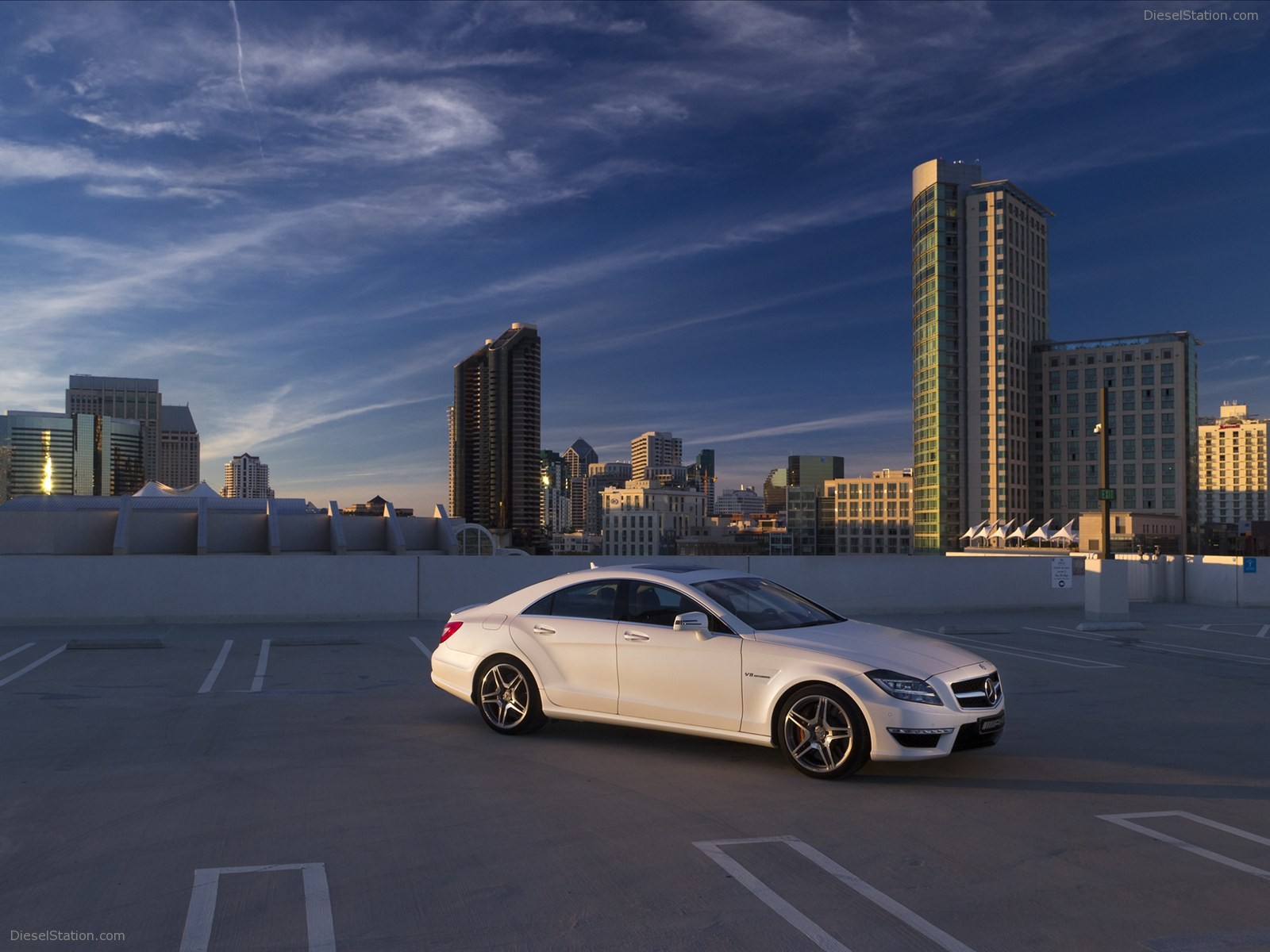 Mercedes-Benz CLS63 AMG US Version 2012 Mercedes-Benz CLS63 AMG US Version 2012