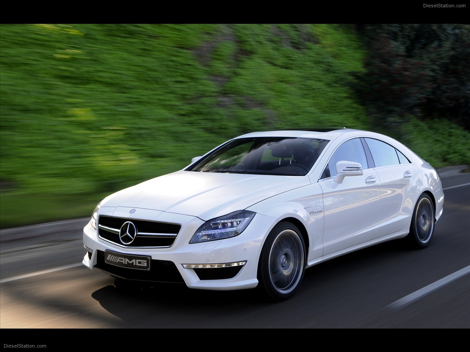 Mercedes-Benz CLS63 AMG US Version 2012