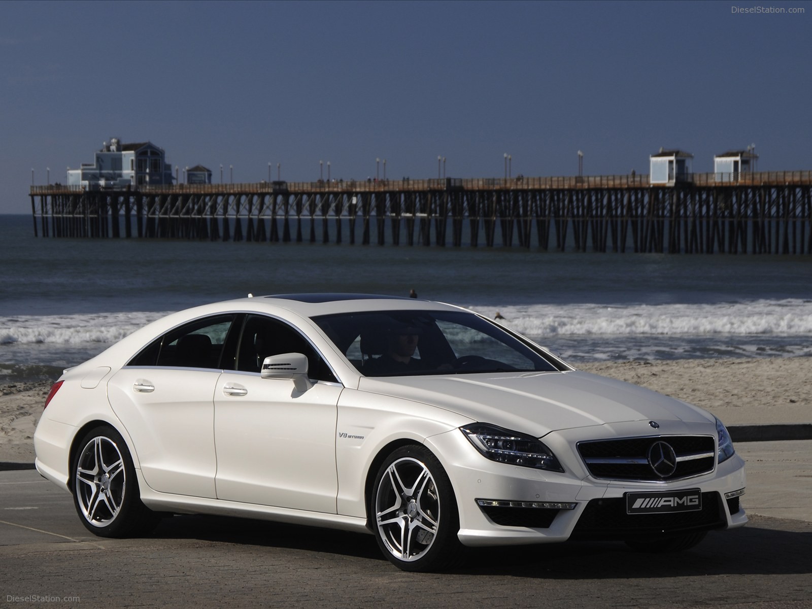 Mercedes-Benz CLS63 AMG US Version 2012 Mercedes-Benz CLS63 AMG US Version 2012