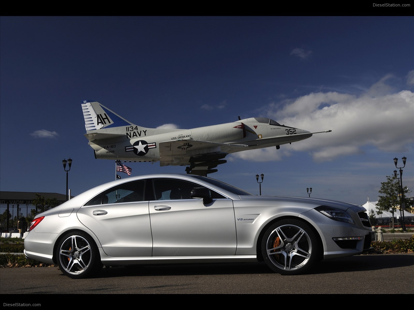 Mercedes-Benz CLS63 AMG US Version 2012 Mercedes-Benz CLS63 AMG US Version 2012