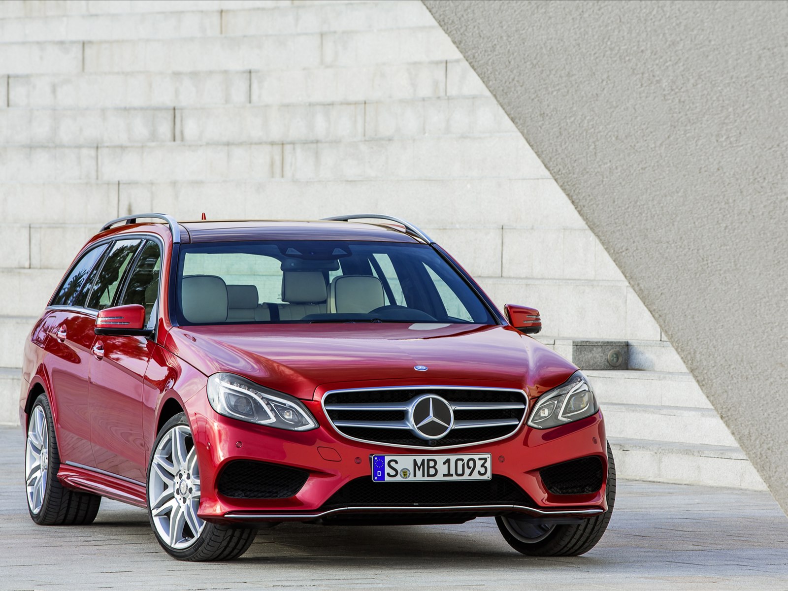 Mercedes-Benz E-Class 2014