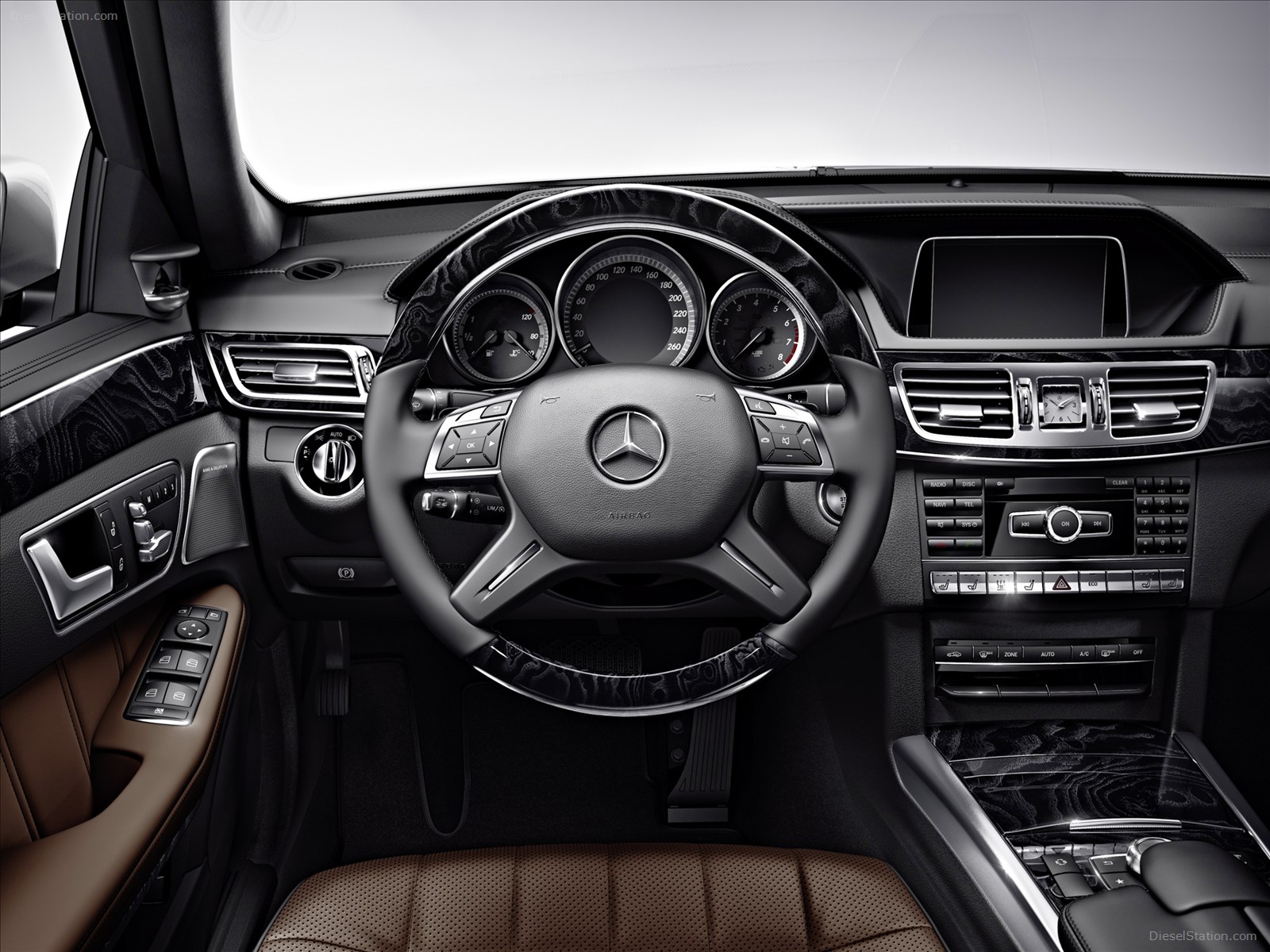 Mercedes-Benz E-Class 2014