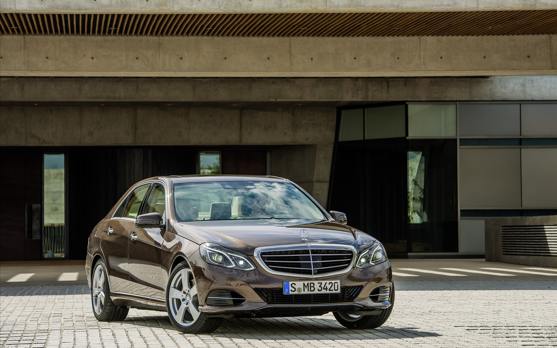 Mercedes-Benz E-Class 2014