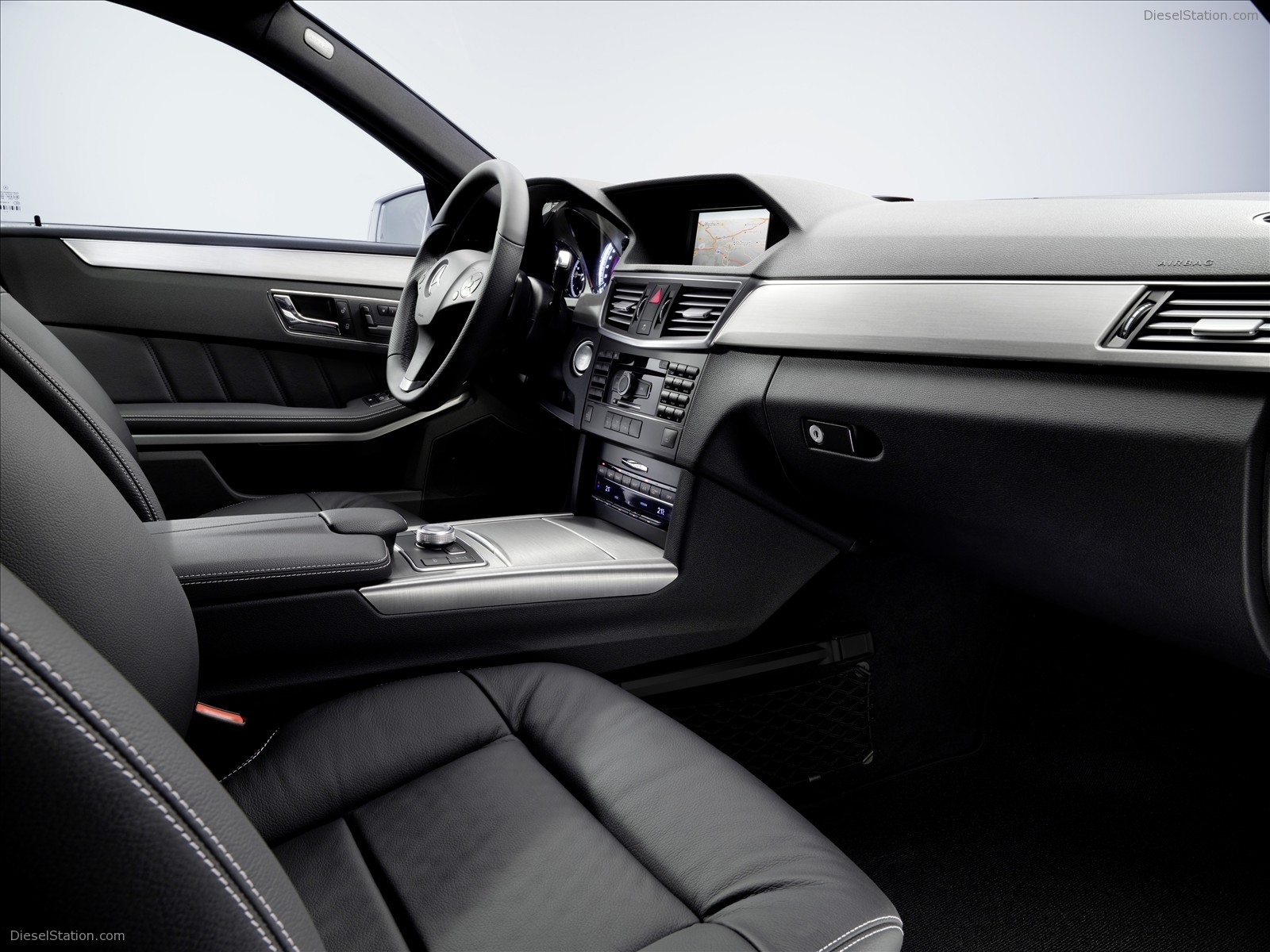 Mercedes-Benz E-Class AMG Sports Package 