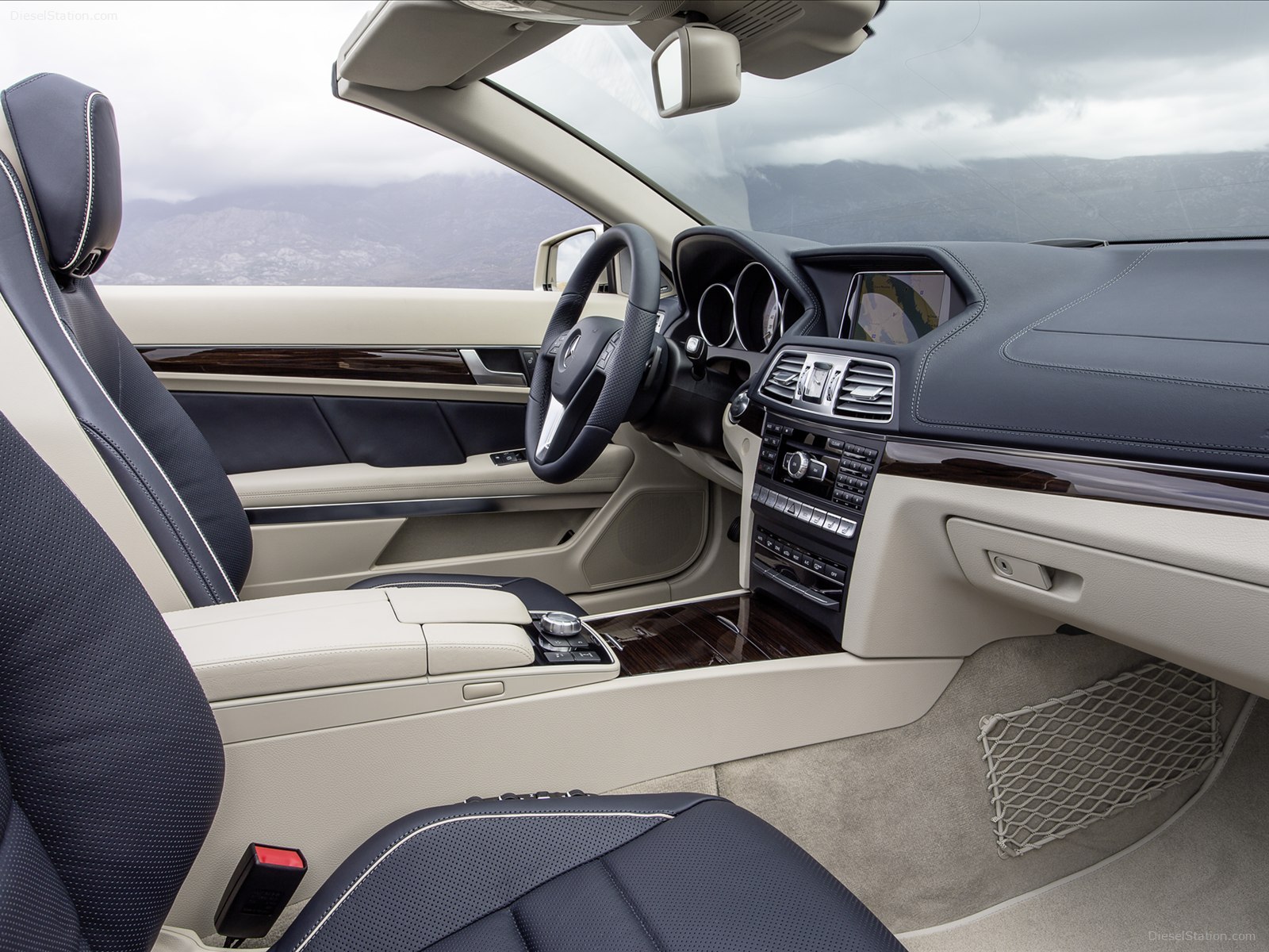 Mercedes-Benz E-Class Cabriolet 2014