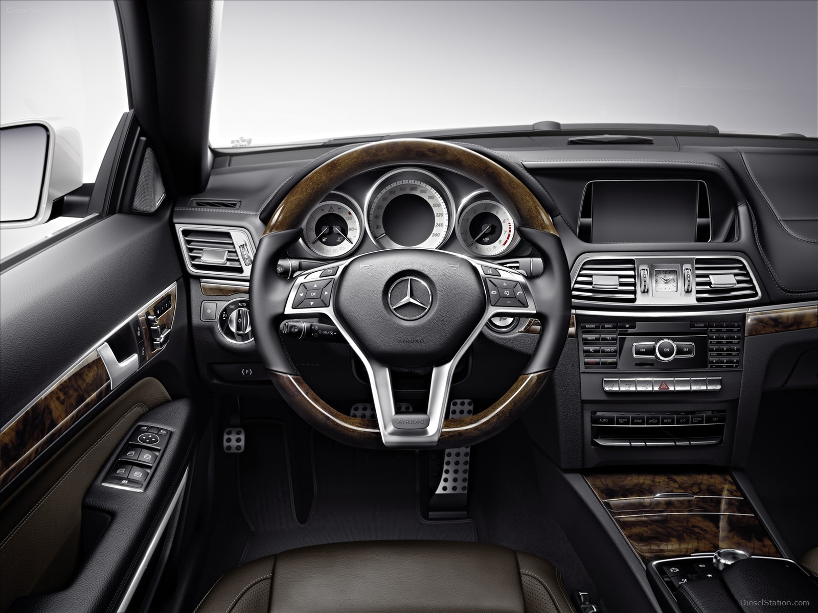 Mercedes-Benz E-Class Cabriolet 2014