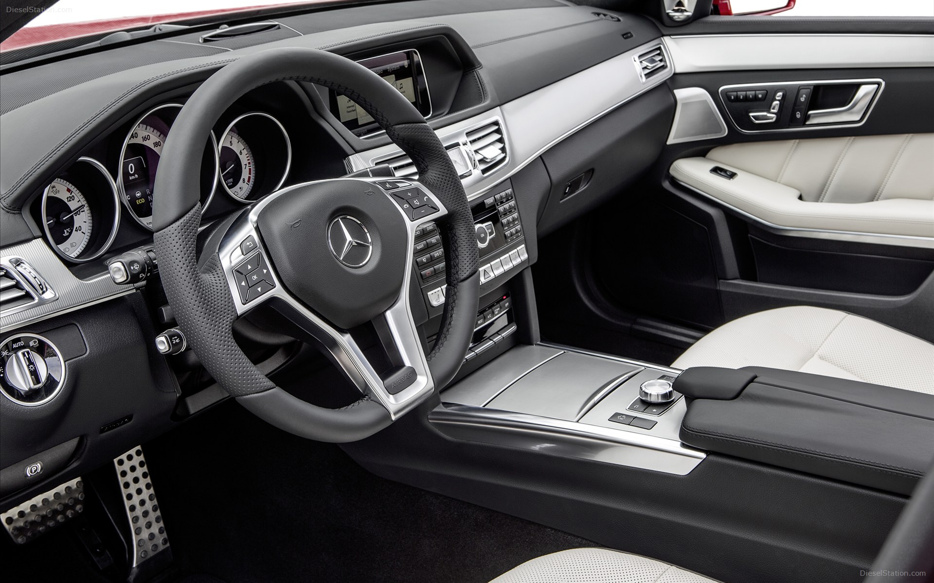 Mercedes Benz E-Class Sedan 2014