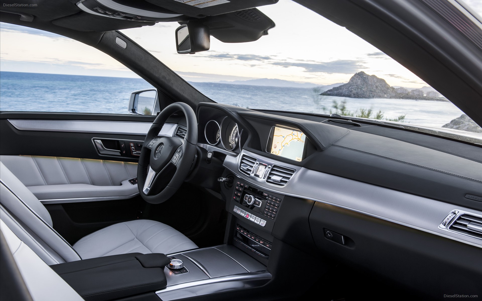 Mercedes Benz E-Class Sedan 2014
