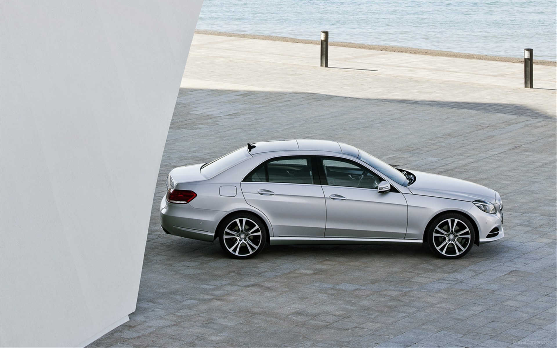 Mercedes Benz E-Class Sedan 2014