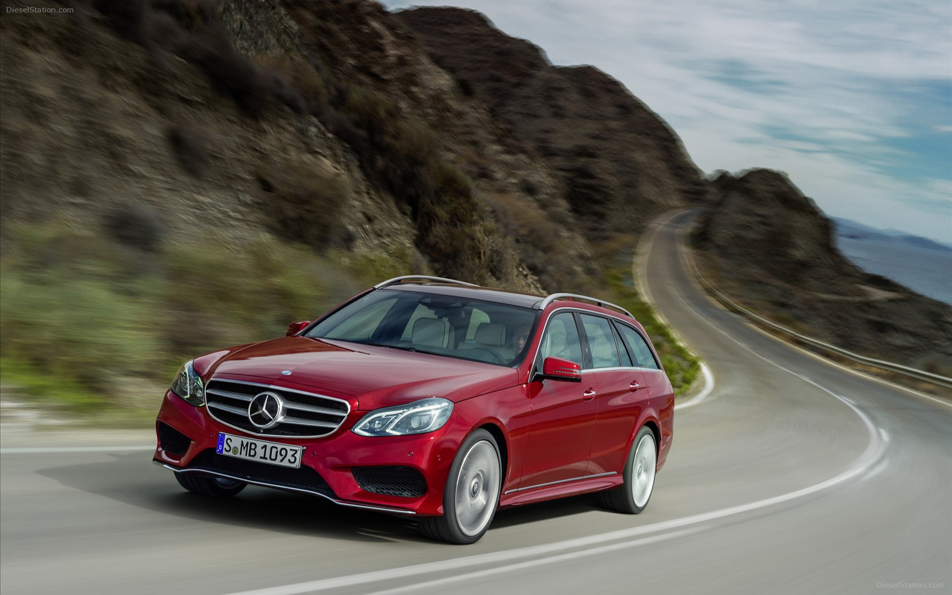 Mercedes Benz E-Class Wagon 2014