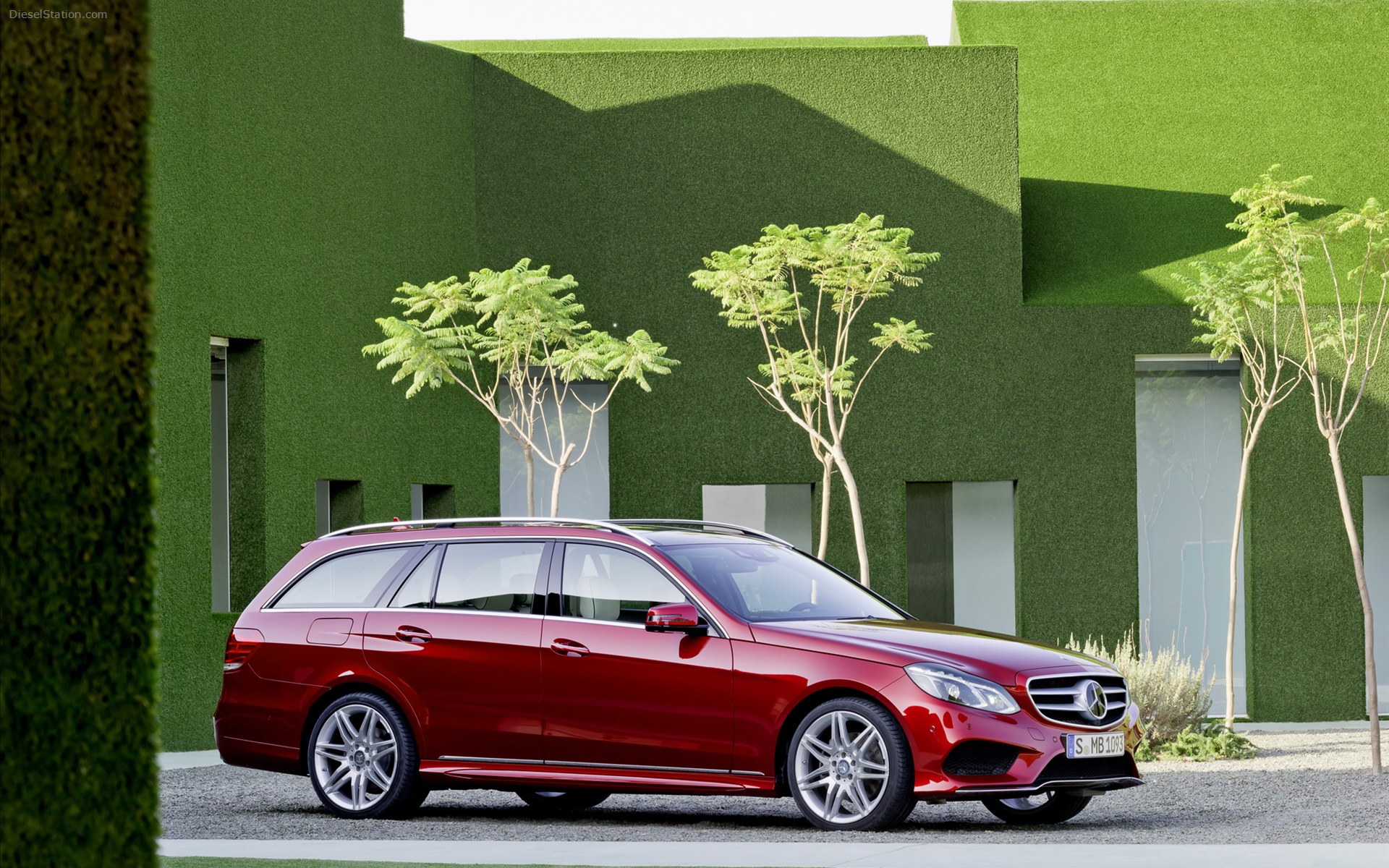 Mercedes Benz E-Class Wagon 2014