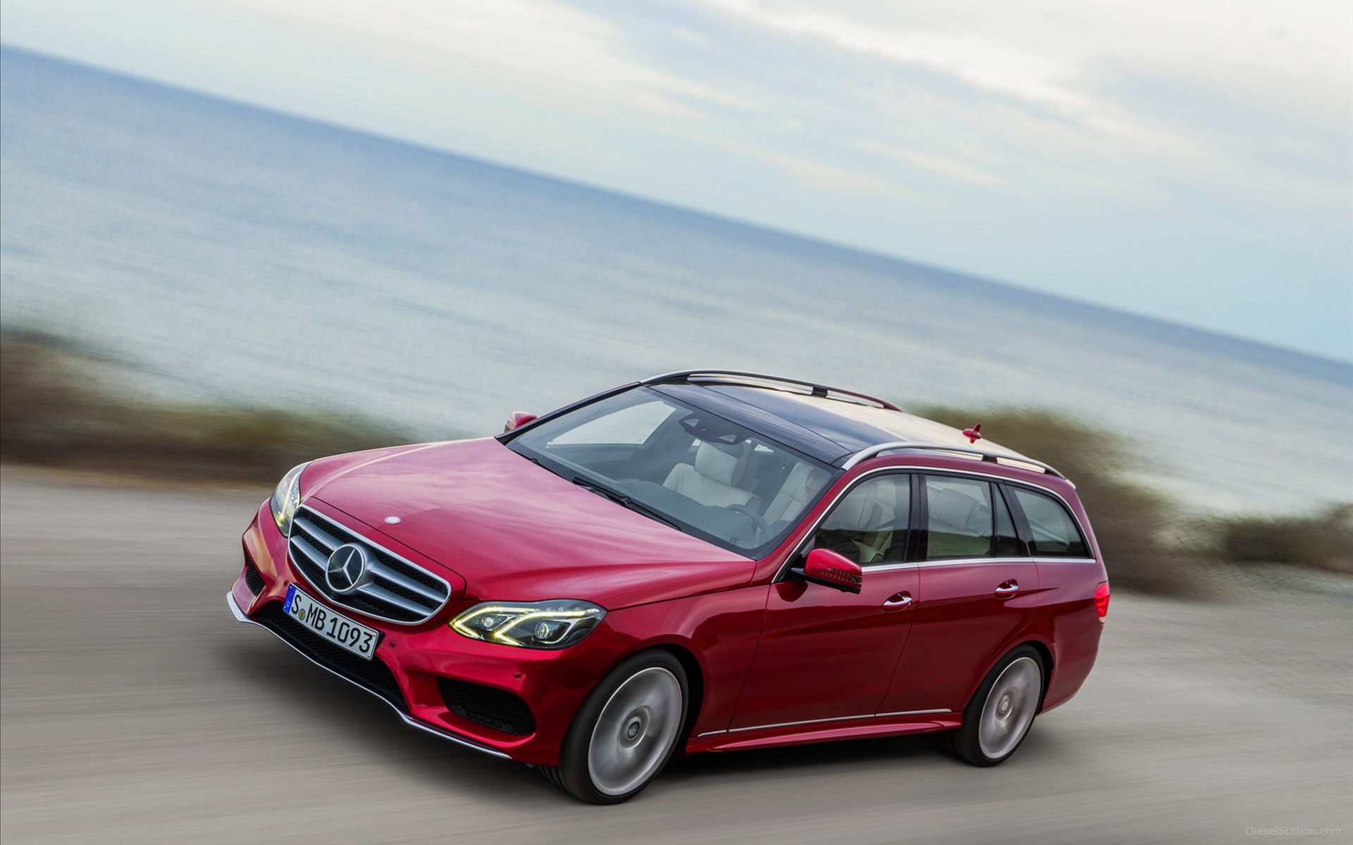 Mercedes Benz E-Class Wagon 2014