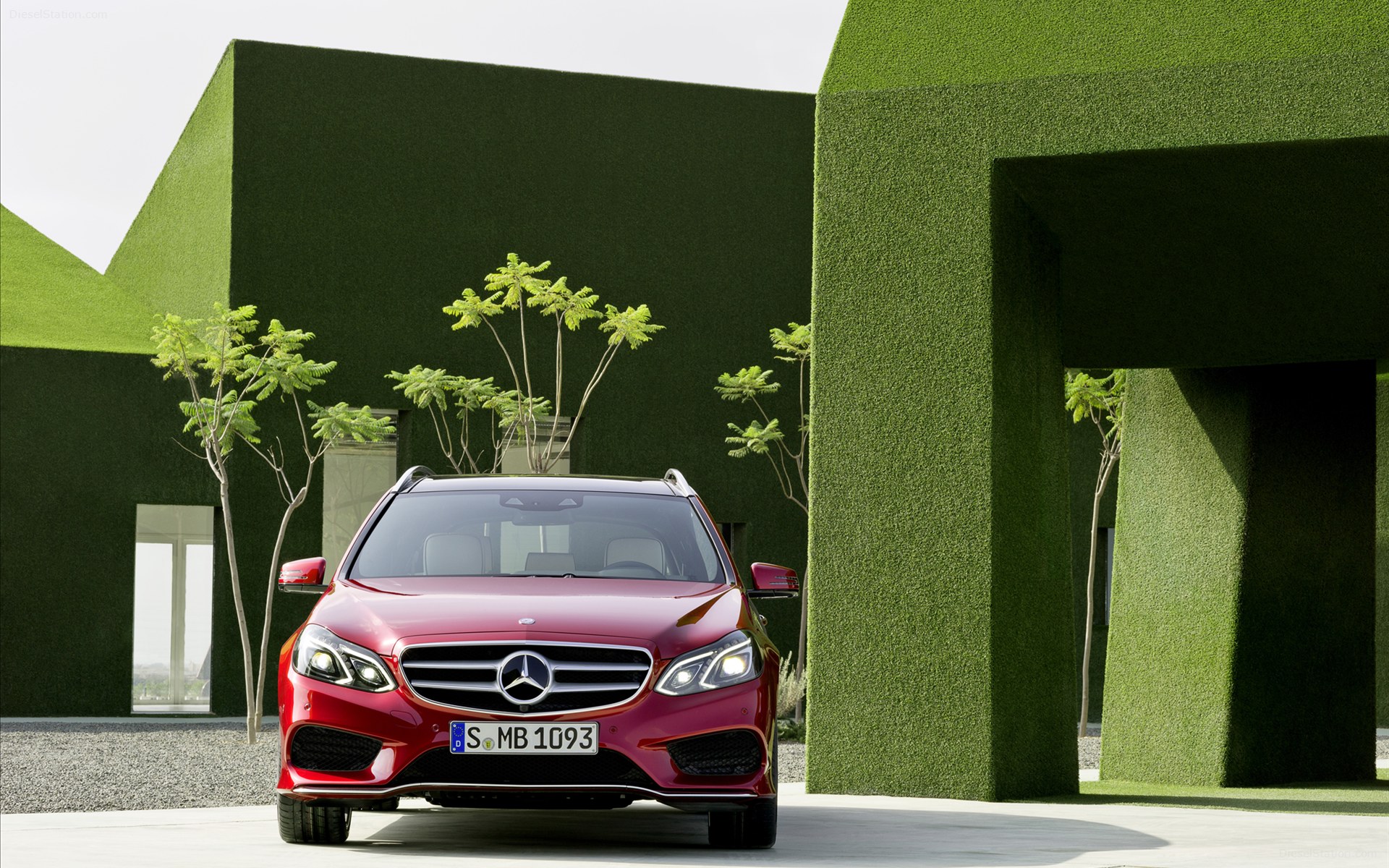 Mercedes Benz E-Class Wagon 2014