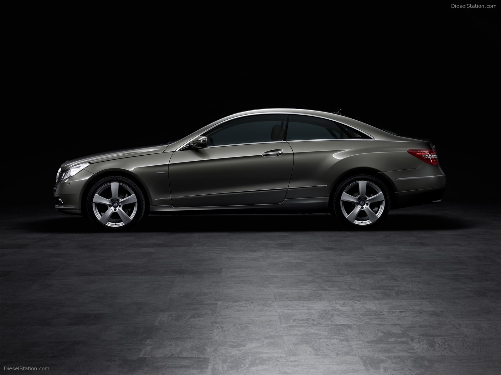 Mercedes-Benz E-Klasse Coupe 2011