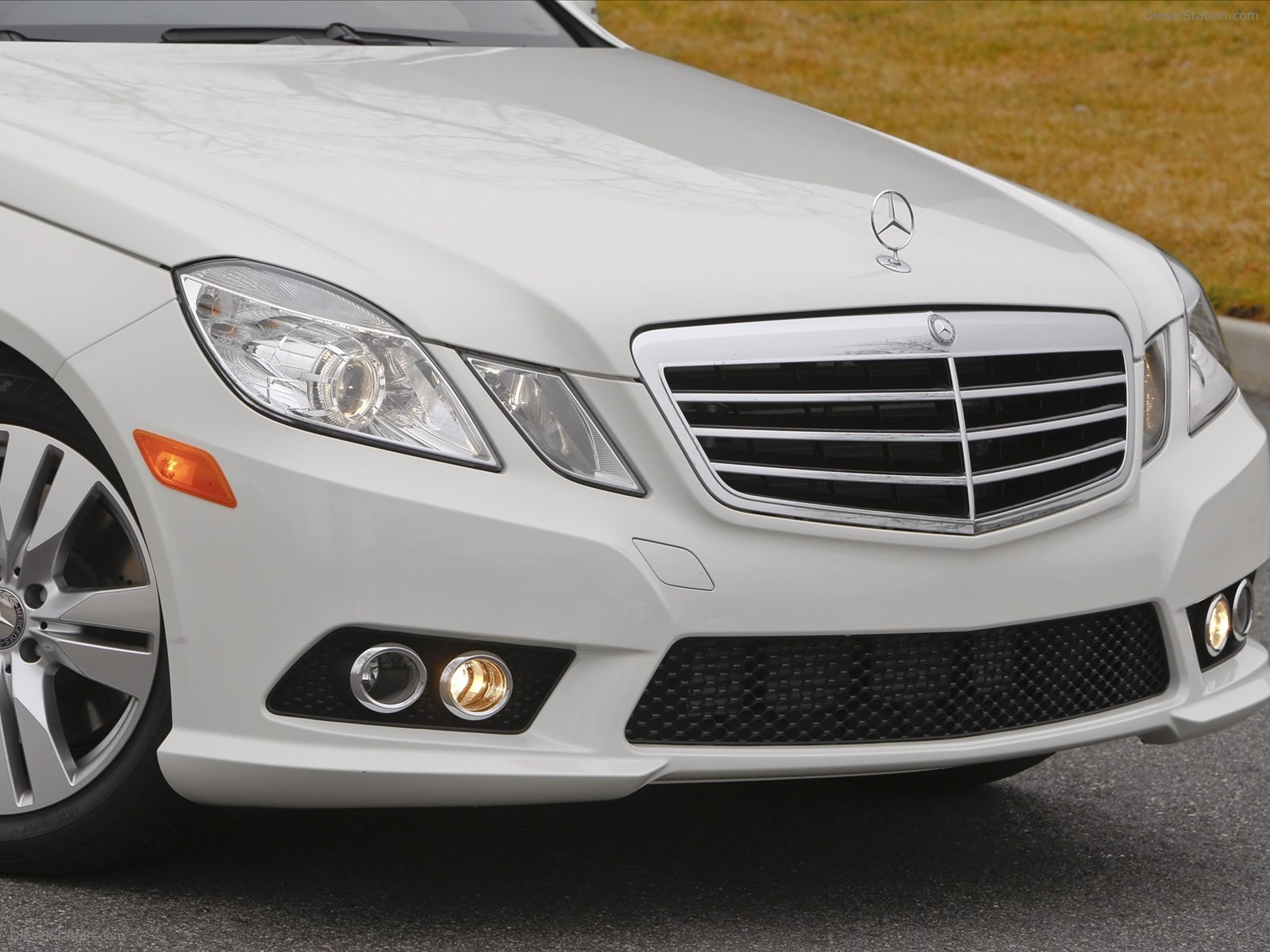 Mercedes-Benz E350 2011