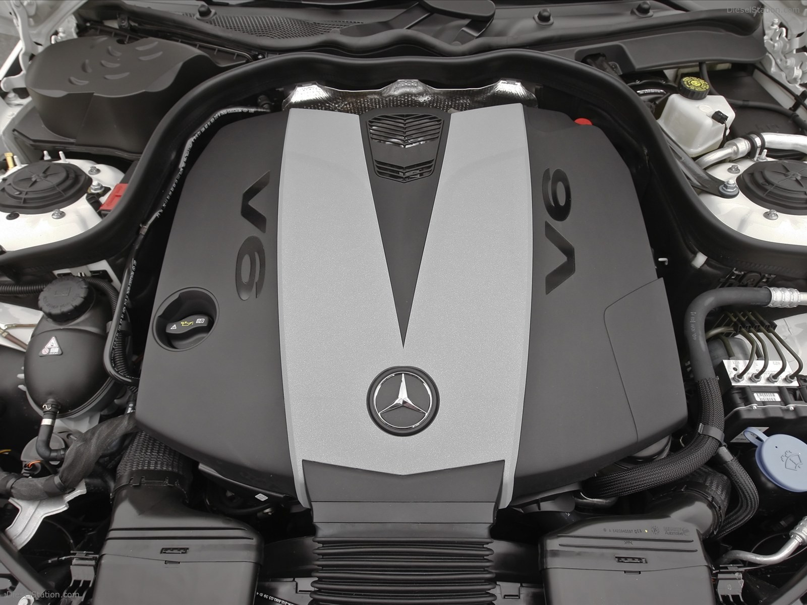Mercedes-Benz E350 2011